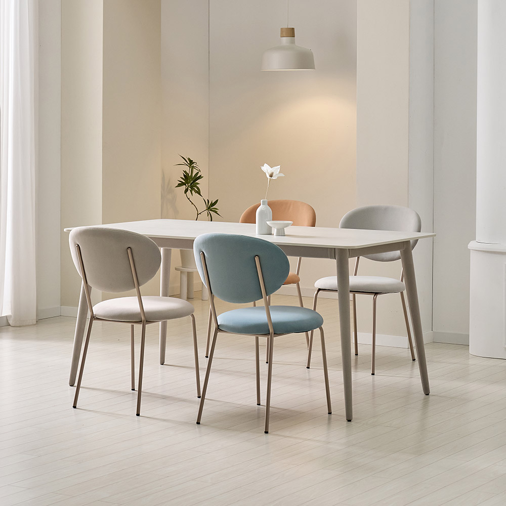 쏠앤까사 로즈 포세린 세라믹 식탁세트 4인용 1300 1600