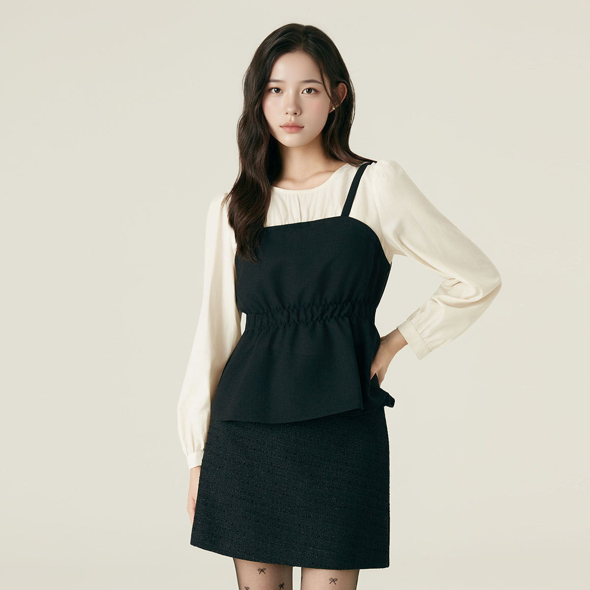 로엠 뷔스티에 매칭 블라우스 RMBLF49R15 - 메인 이미지