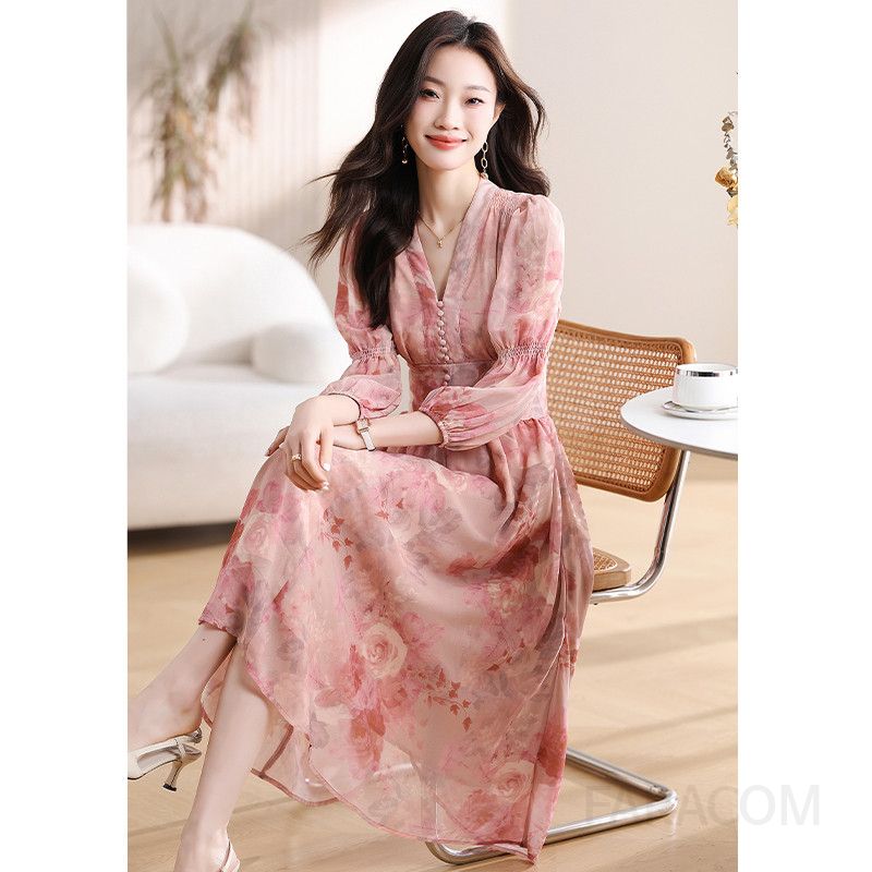 플라워 쉬폰 원피스 여성 봄용 우아한 스타일 슬림한 허리라인과 긴팔 디자인으로 여성스러움 강조 데일리룩나들이룩으로 적합 - 상세 이미지 3