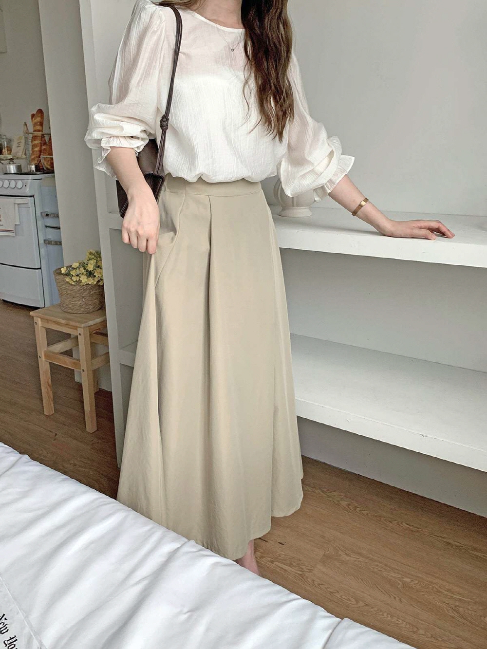 플레어롱스커트 핀턱 하이웨스트 뒷밴딩 롱 스커트 - 상세 이미지 3