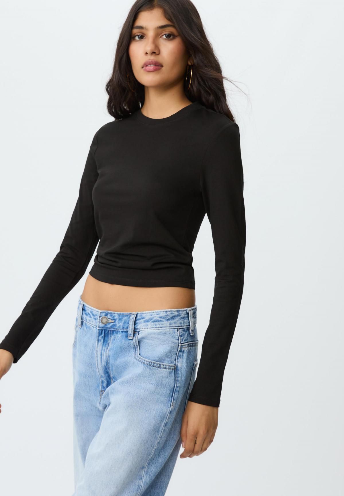 스트라디바리우스 베이직 심플 라운드넥 블랙 긴팔 티셔츠 8078/650 BLACK - 상세 이미지 4