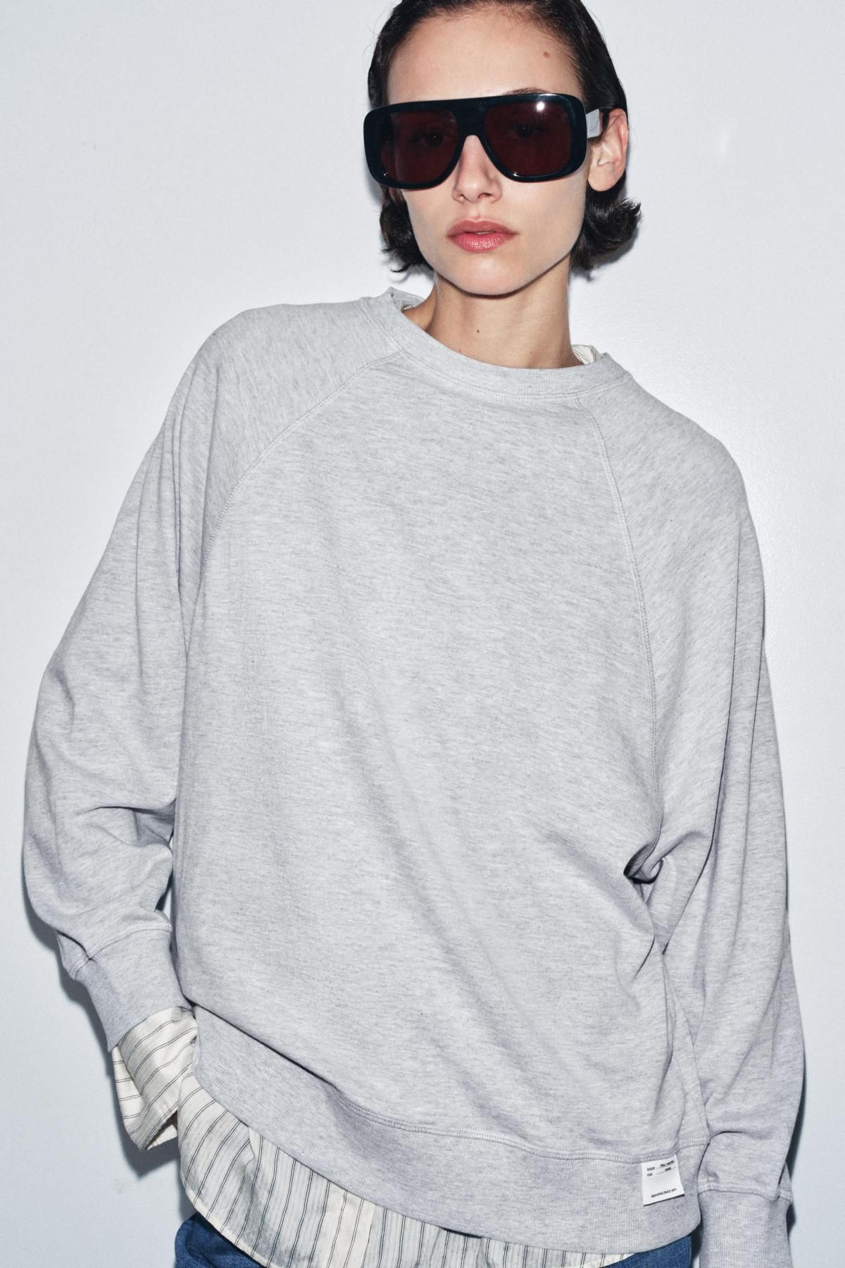 자라 오버사이즈 라운드넥 테크니컬 긴팔 티셔츠 4424/629 GREY MARL - 상세 이미지 5