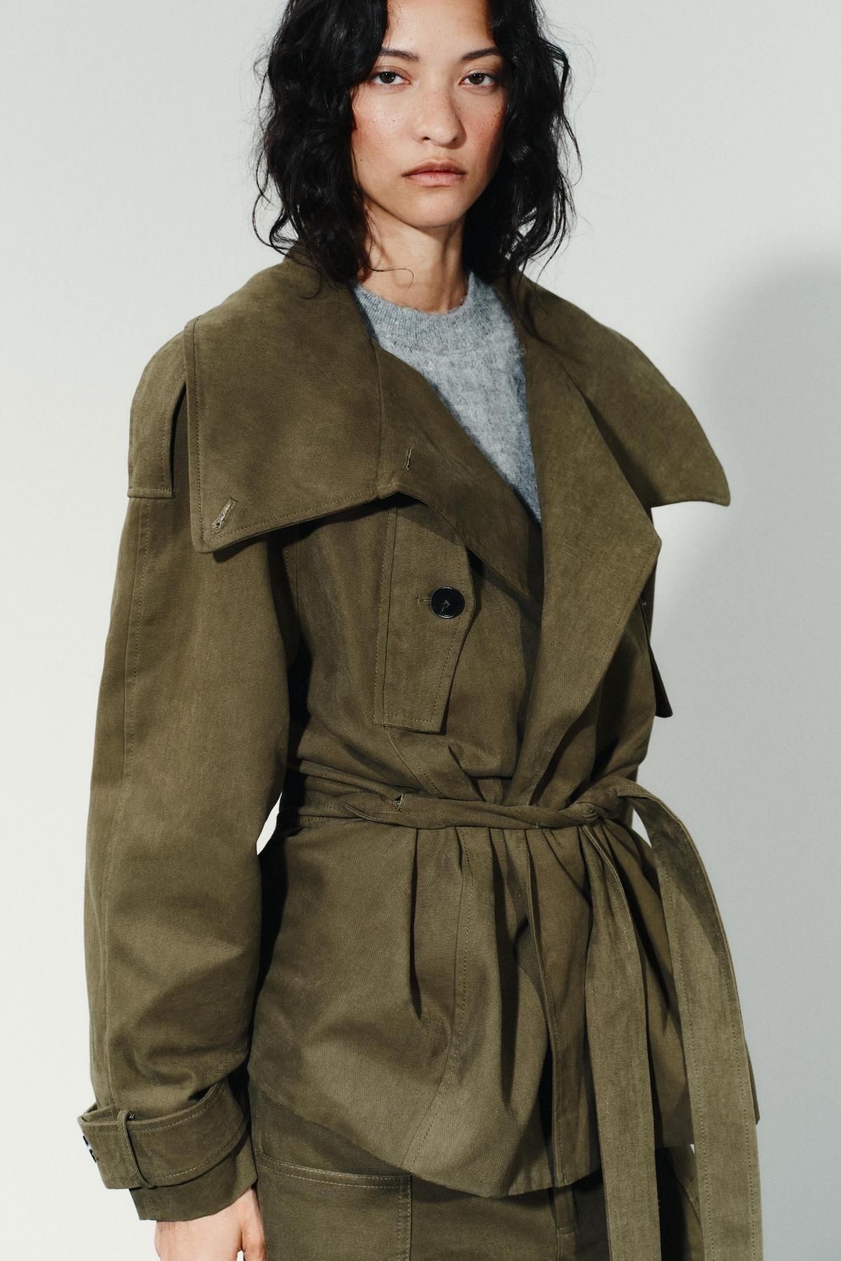 자라 테크니컬 하이넥 벨티드 코튼 트렌치코트 8490/745 DARK KHAKI - 상세 이미지 4