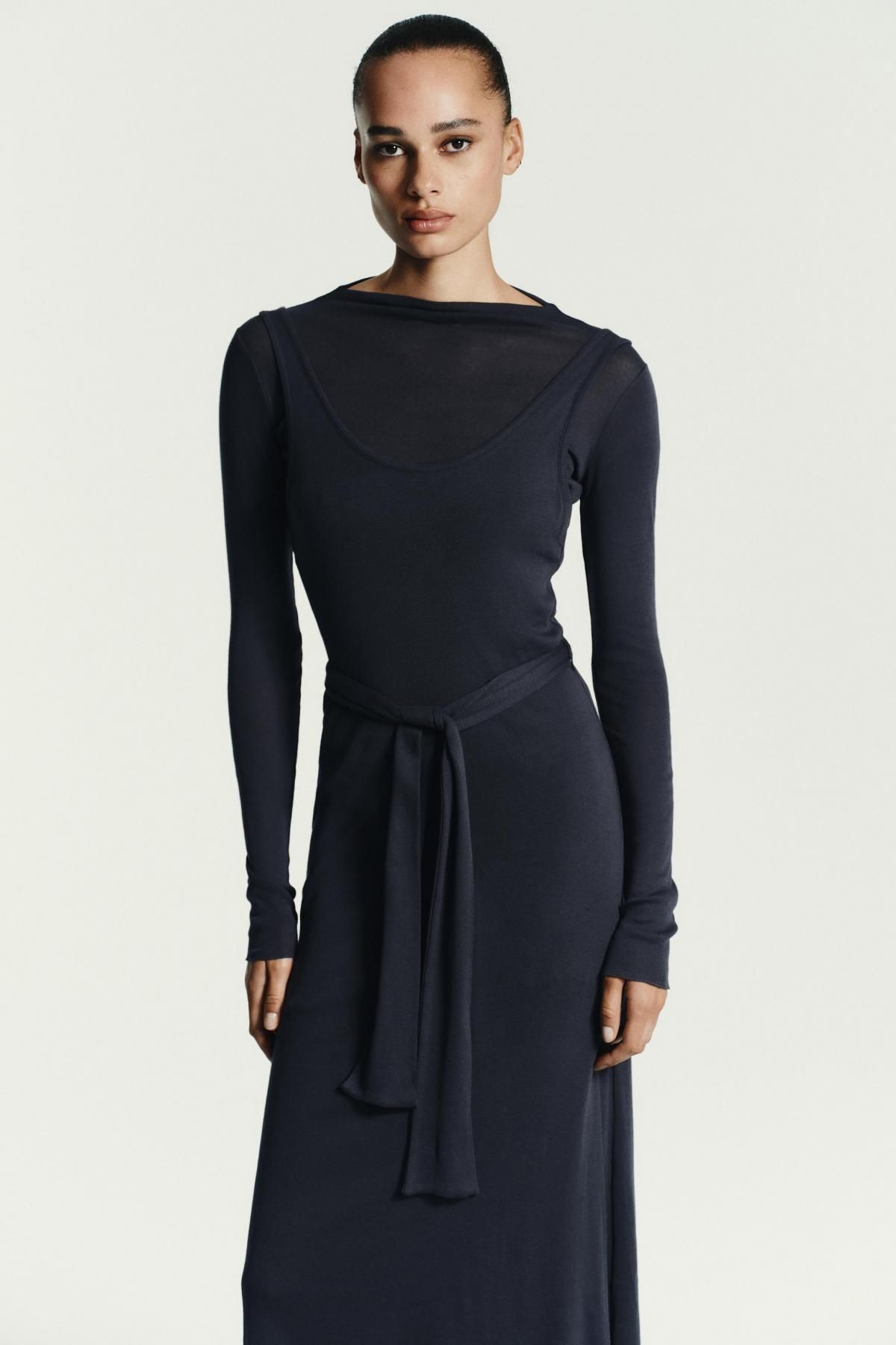 자라 코튼 하이넥 레이어드 벨트 롱 원피스 0085/838 CHARCOAL GREY - 상세 이미지 4