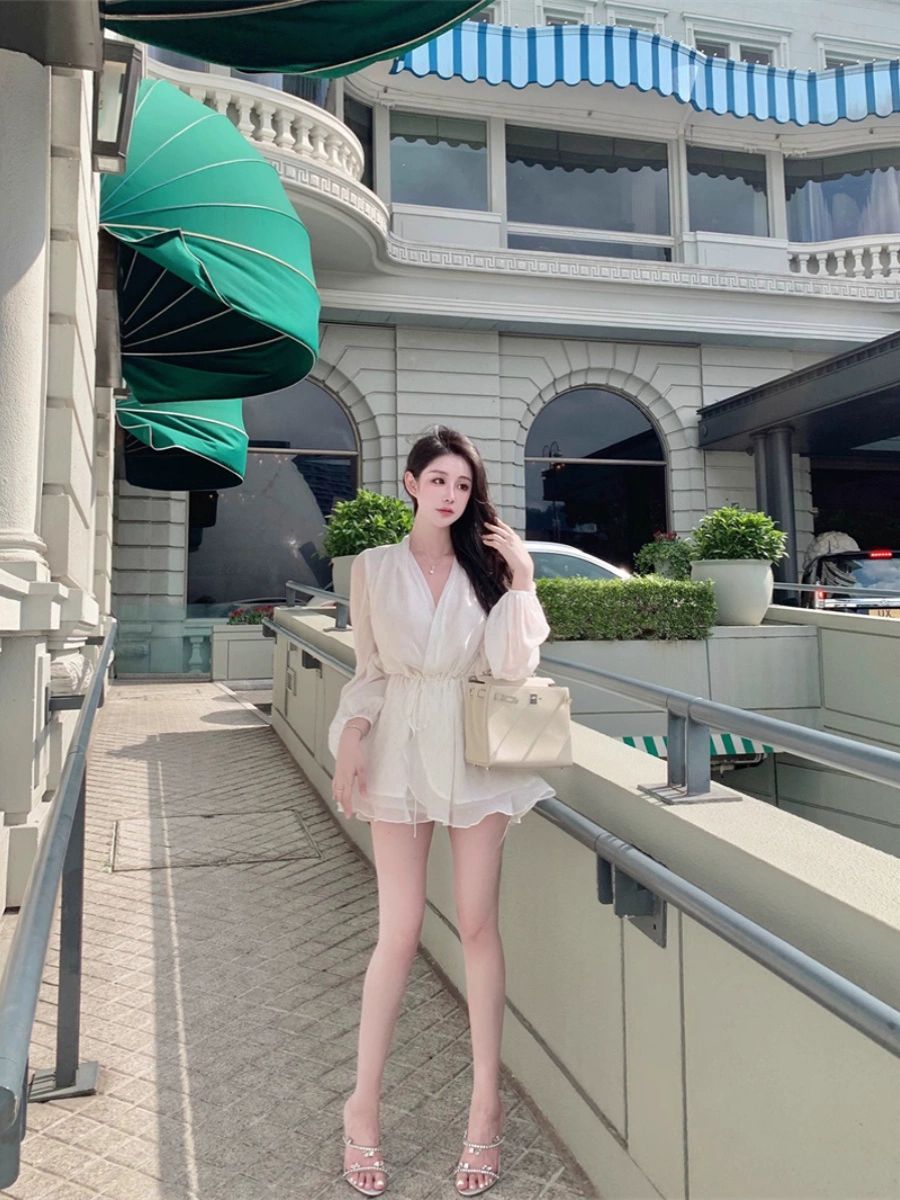 V넥 미니 쉬폰 긴팔원피스 플라워 꽃무늬 퍼프 캉캉 파티룩 휴양지 플레어 브이넥 하객룩 드림화이트문라이트 S - 상세 이미지 4