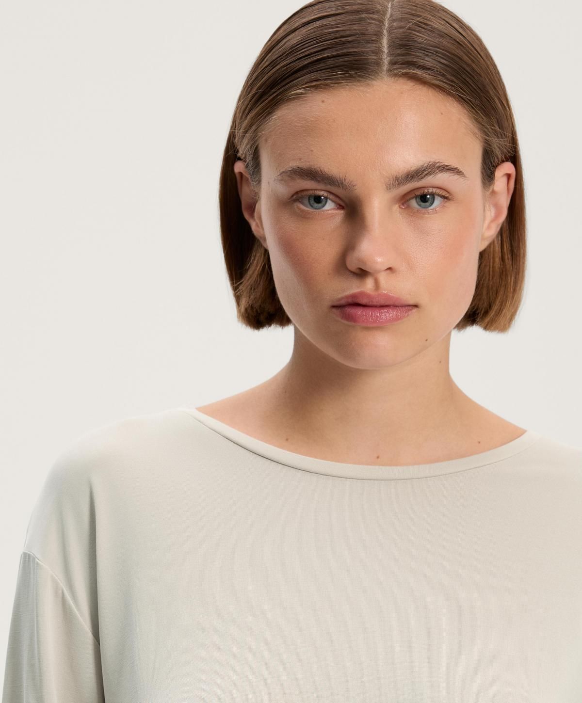 오이쇼 모달블렌드 백플리츠 라운드넥 긴팔 티셔츠 0609/314 PALEMINK - 상세 이미지 4