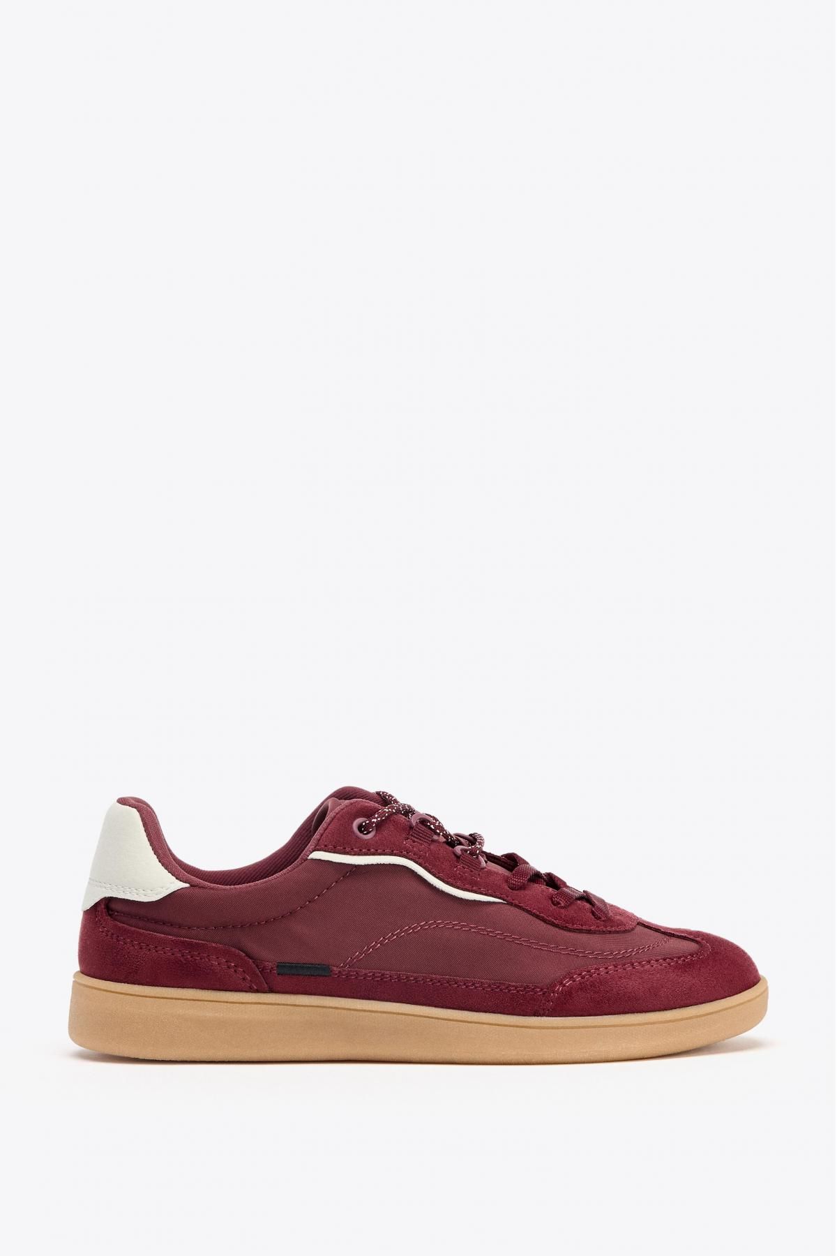 자라 레트로 배색 테크니컬 스니커즈 5408/610 BURGUNDY RED - 메인 이미지