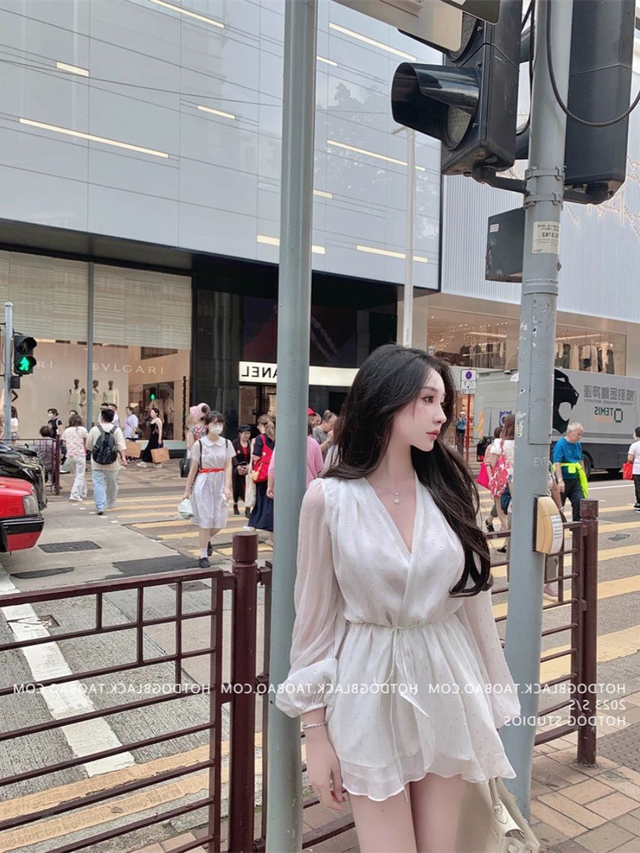 V넥 미니 쉬폰 긴팔원피스 플라워 꽃무늬 퍼프 캉캉 파티룩 휴양지 플레어 브이넥 하객룩 드림화이트문라이트 S - 상세 이미지 5