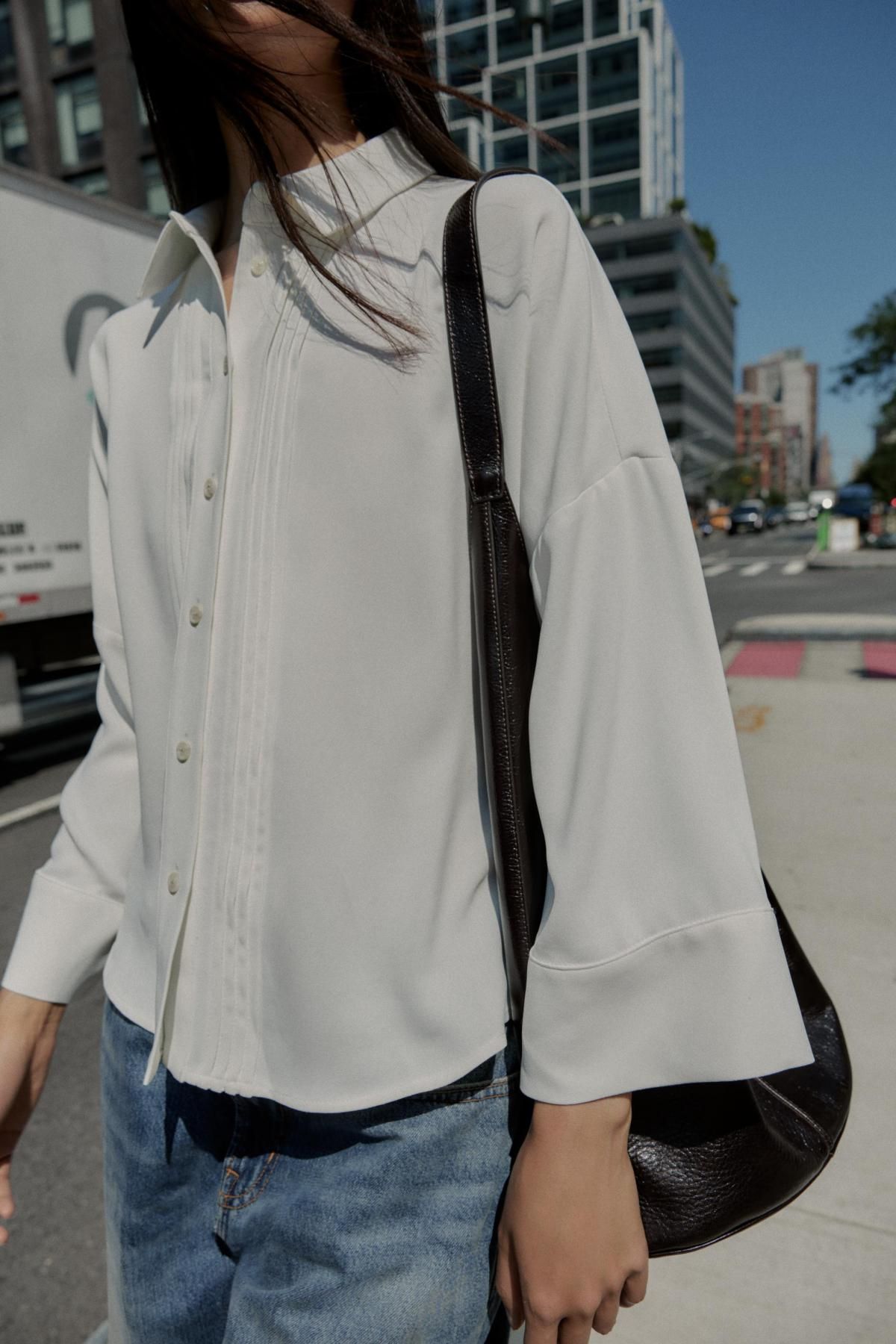 자라 테크니컬 크레이프 핀턱 루즈핏 화이트 긴팔 셔츠 8770/572 OYSTER-WHITE - 상세 이미지 4