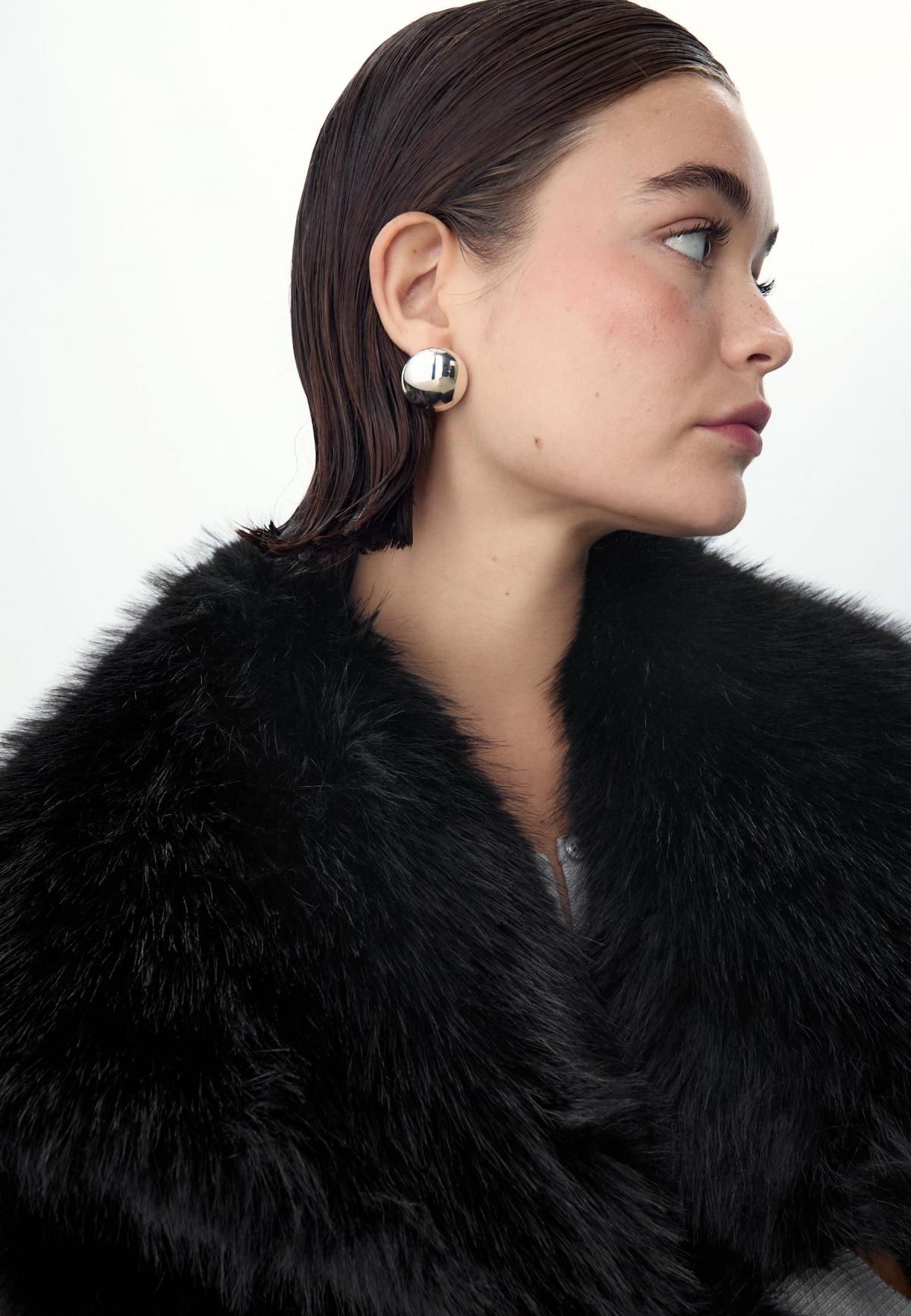 스트라디바리우스 럭셔리 페이크퍼 크롭 재킷 5652/583 BLACK - 상세 이미지 5