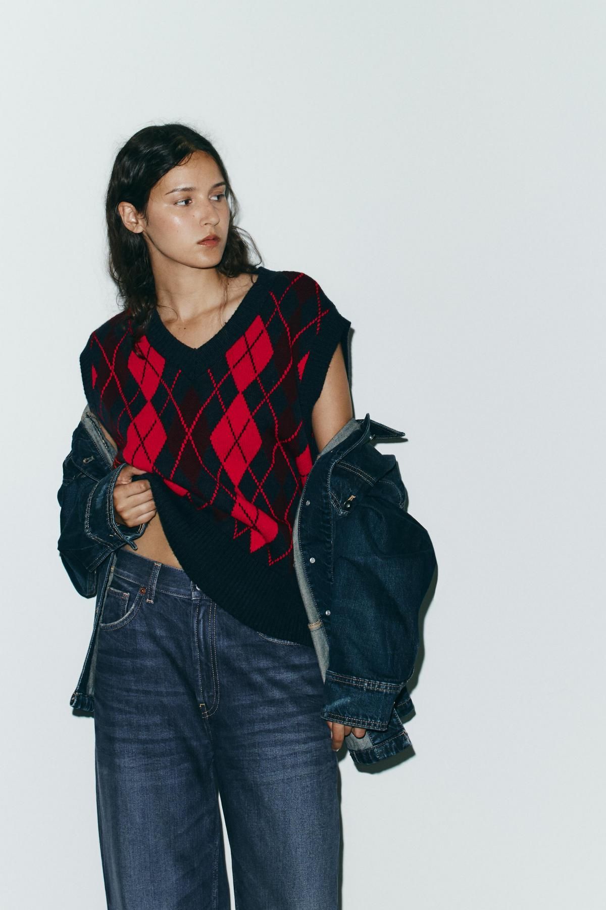 자라 아가일 오버사이즈 브이넥 니트 베스트 1822/104 RED/NAVY - 상세 이미지 3