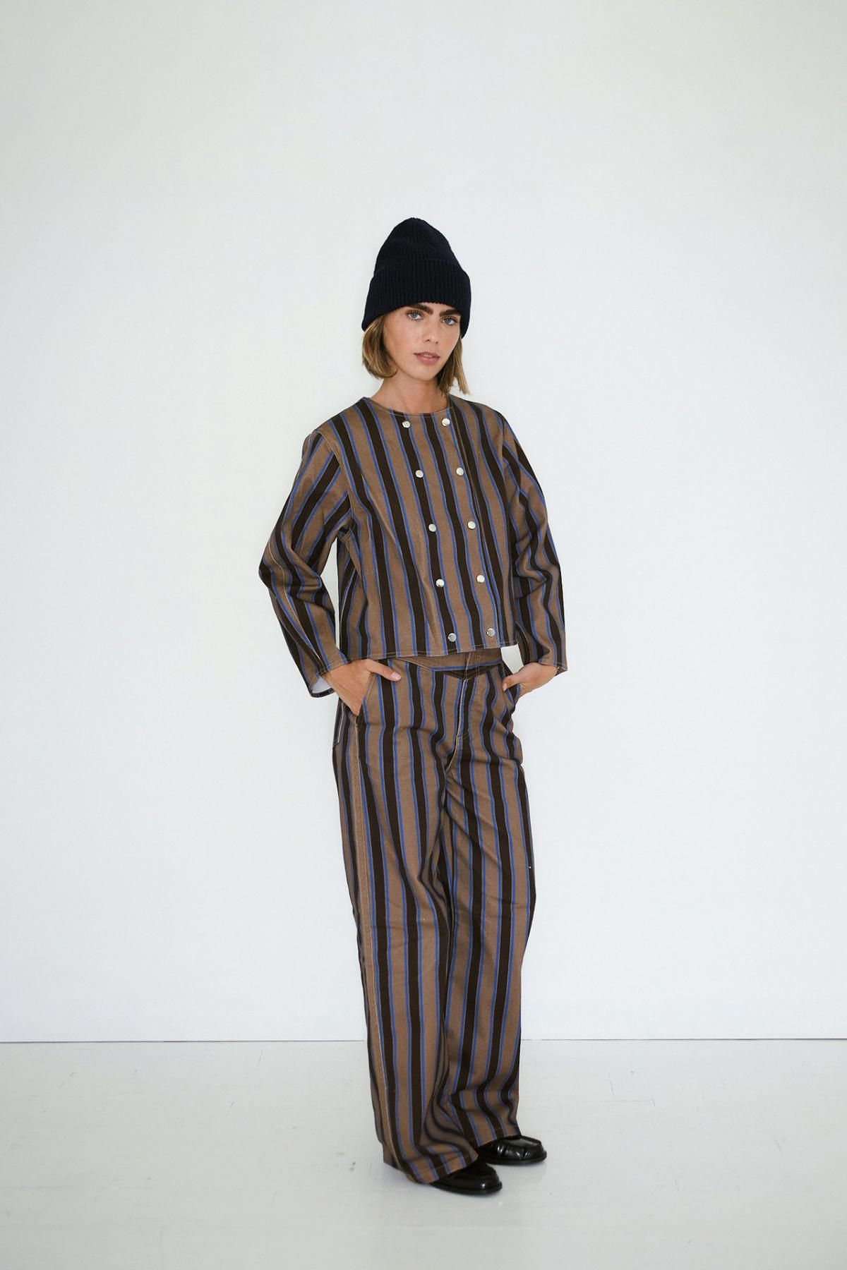 타이니코튼 스트라이프 테크니컬 모카 코튼 재킷 AW25-646S37 ONE COLOR - 상세 이미지 3