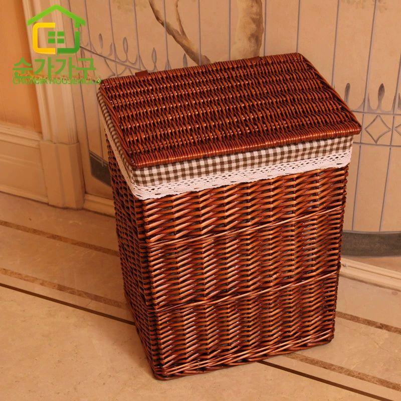 라탄 사각 바구니 빨래 수납 뚜껑있는 바스켓 뚜껑 있음 브라운 플로럴 소형 30x25x37cm - 상품 이미지