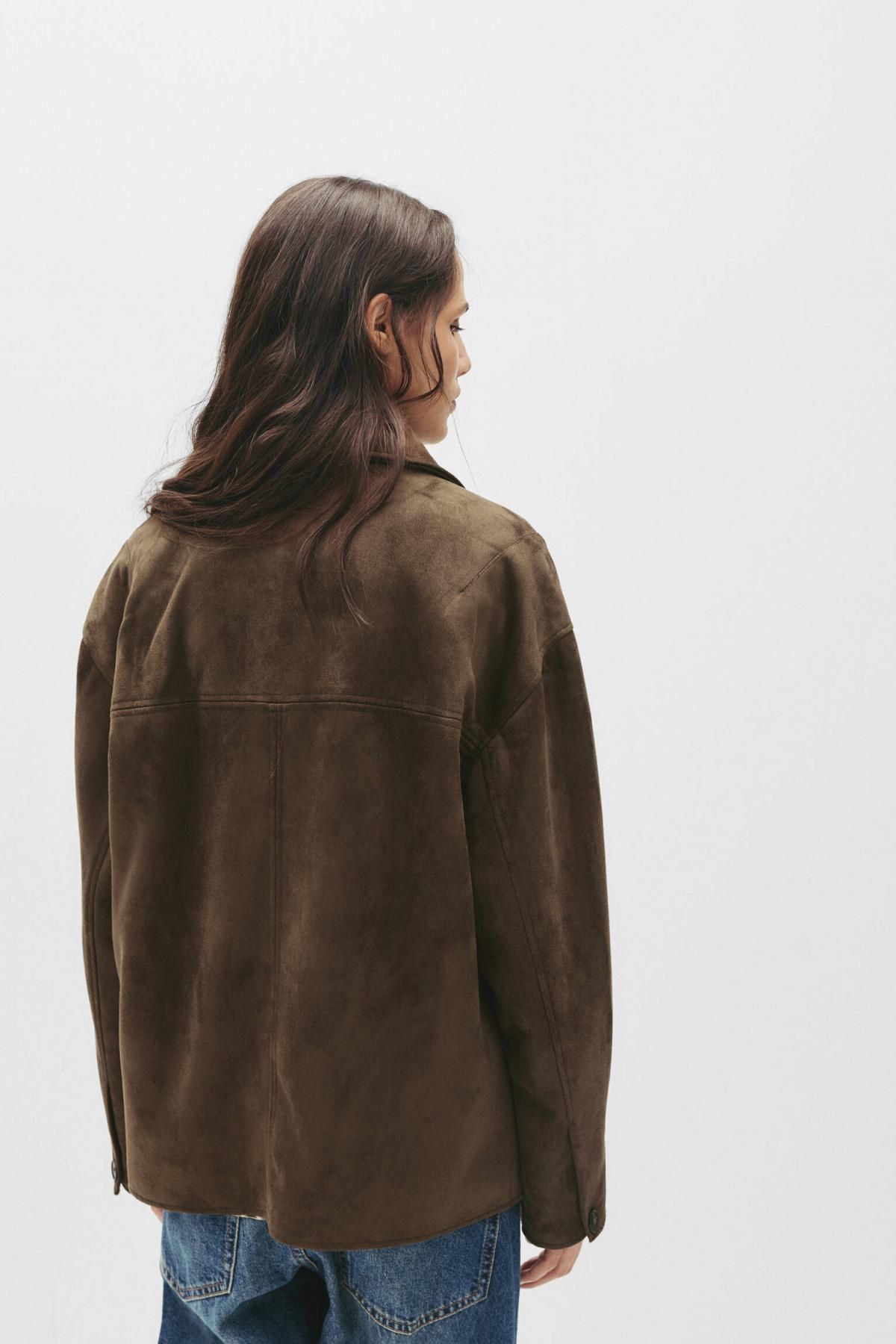 풀앤베어 레더 이펙트 엠보싱 브라운 셔츠카라 재킷 7700/389 CHOCOLATE - 상세 이미지 3