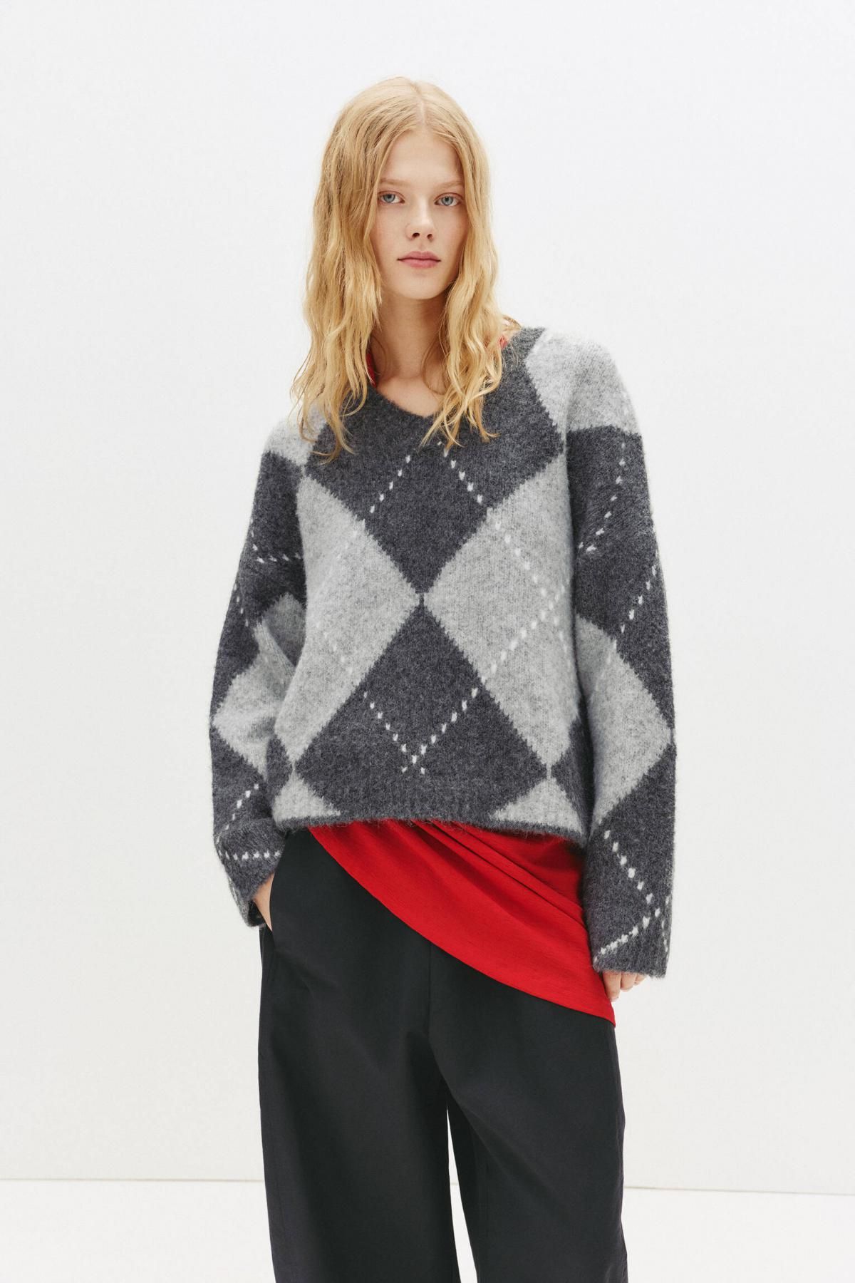 풀앤베어 다이아몬드 아가일 브이넥 울블렌드 스웨터 7550/356 ANTHRACITE GREY - 상세 이미지 3