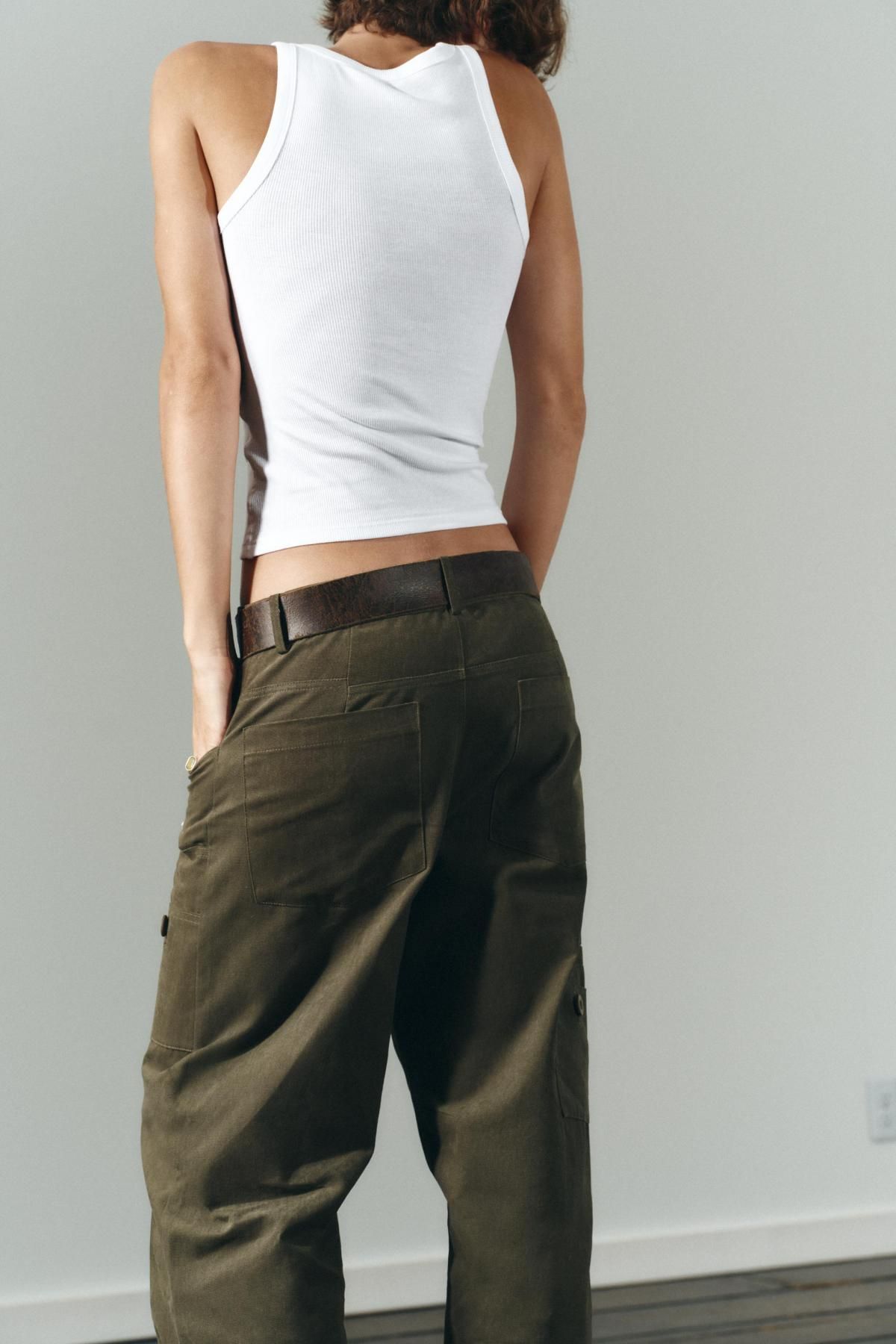 자라 카고 하이웨이스트 벌룬 와이드 팬츠 1255/543 DARK KHAKI - 상세 이미지 4