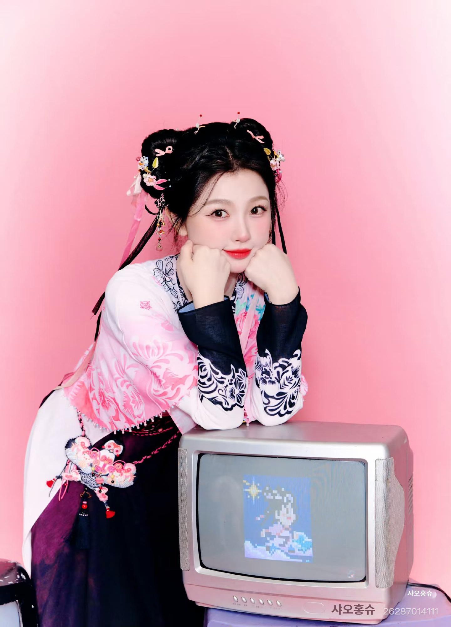 개량전통옷 무대의상 퓨전 이브닝 의상 콩쿨 공연 무용 호스트 행사 어른 저고리 계량 핑크 드레스+숄 S 155-160cm - 상세 이미지 5
