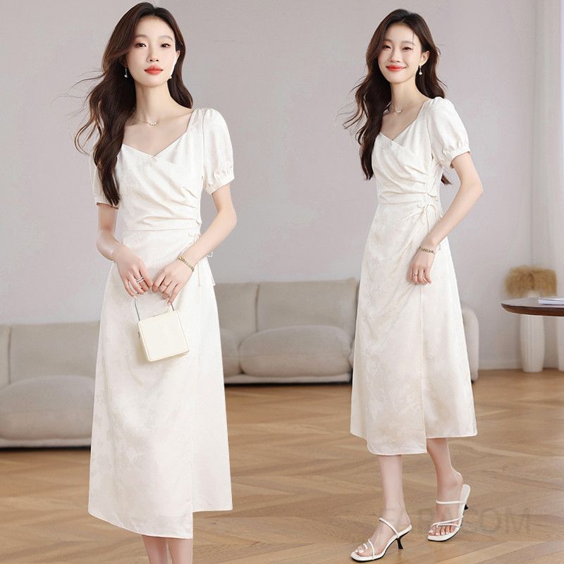 여름 플라워 스퀘어넥 퍼프 슬리브 롱 원피스 여성 기질 허리 강조 스타일리시한 비치 바캉스룩 데일리 드레스 - 상품 이미지