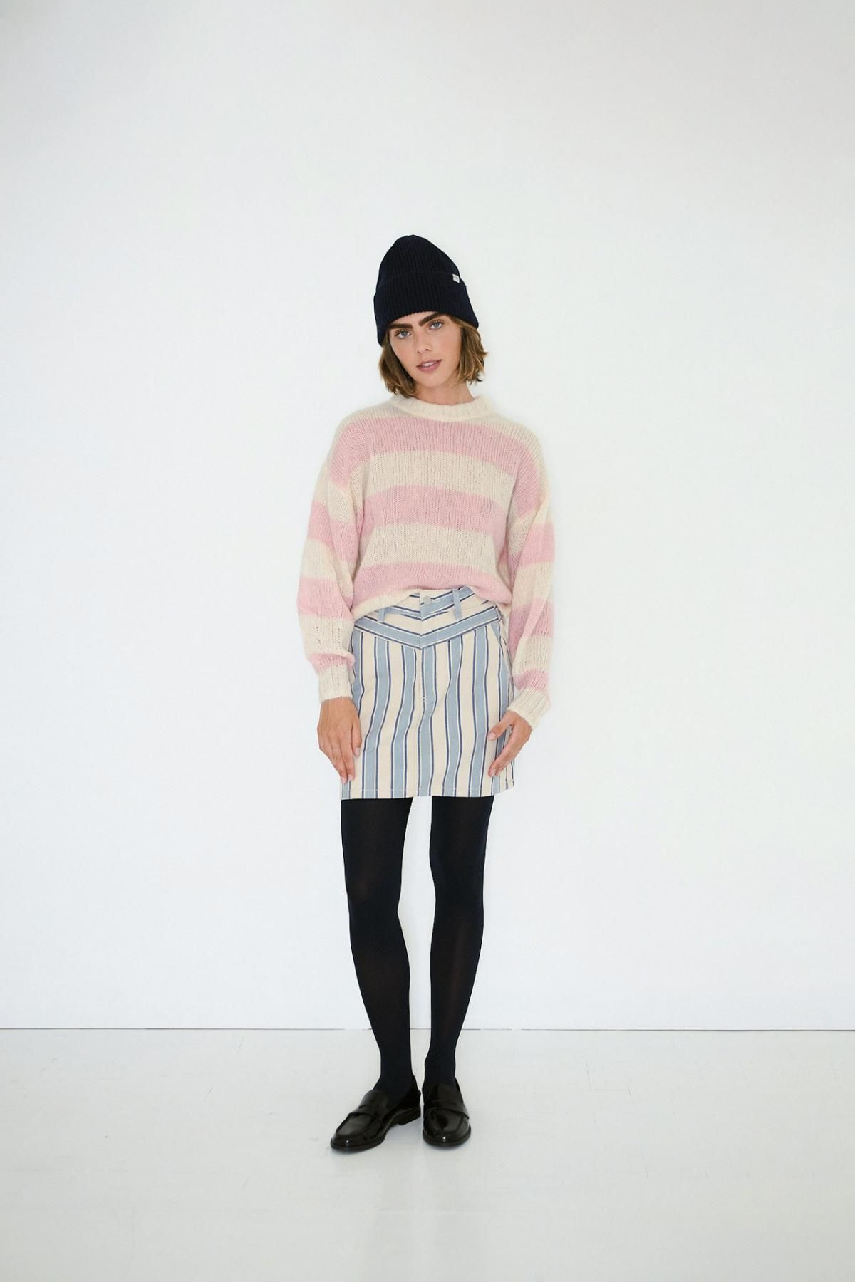 타이니코튼 스트라이프 하이웨이스트 미니 스커트 AW25-775R01 ONE COLOR - 상세 이미지 3