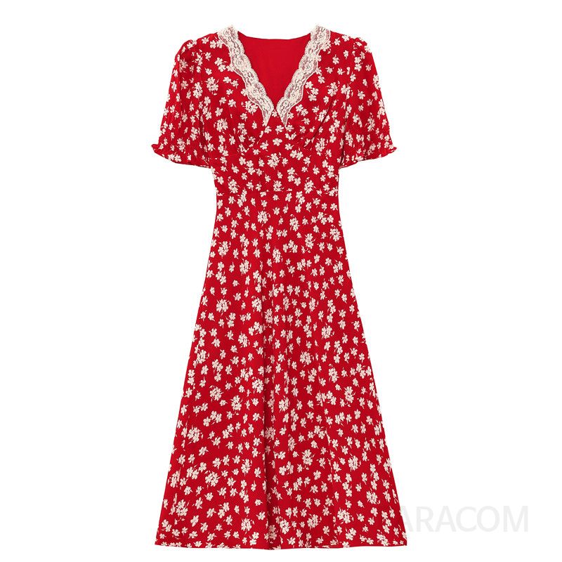 플로럴 V넥 롱 드레스 여성 여름 휴양지룩 바캉스원피스 시원한 착용감 프렌치 스타일 매력적인 퍼프 슬리브 디자인으로 여성스러운 분위기 연출 - 상세 이미지 5