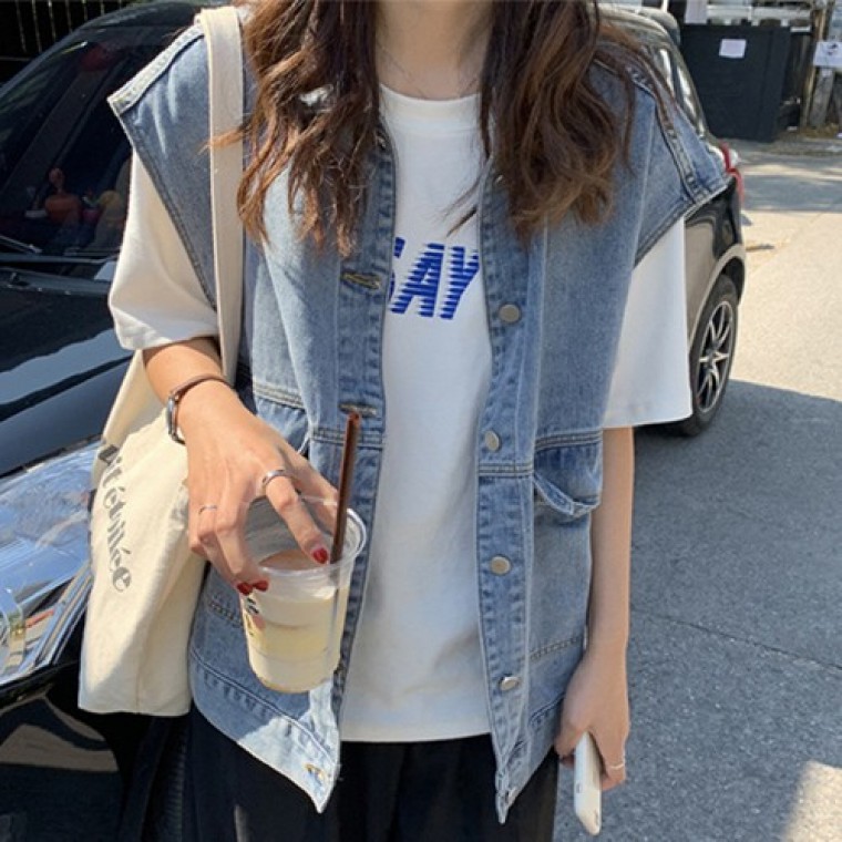 가볍게 툭 걸치는 데님 베스트 - 메인 이미지