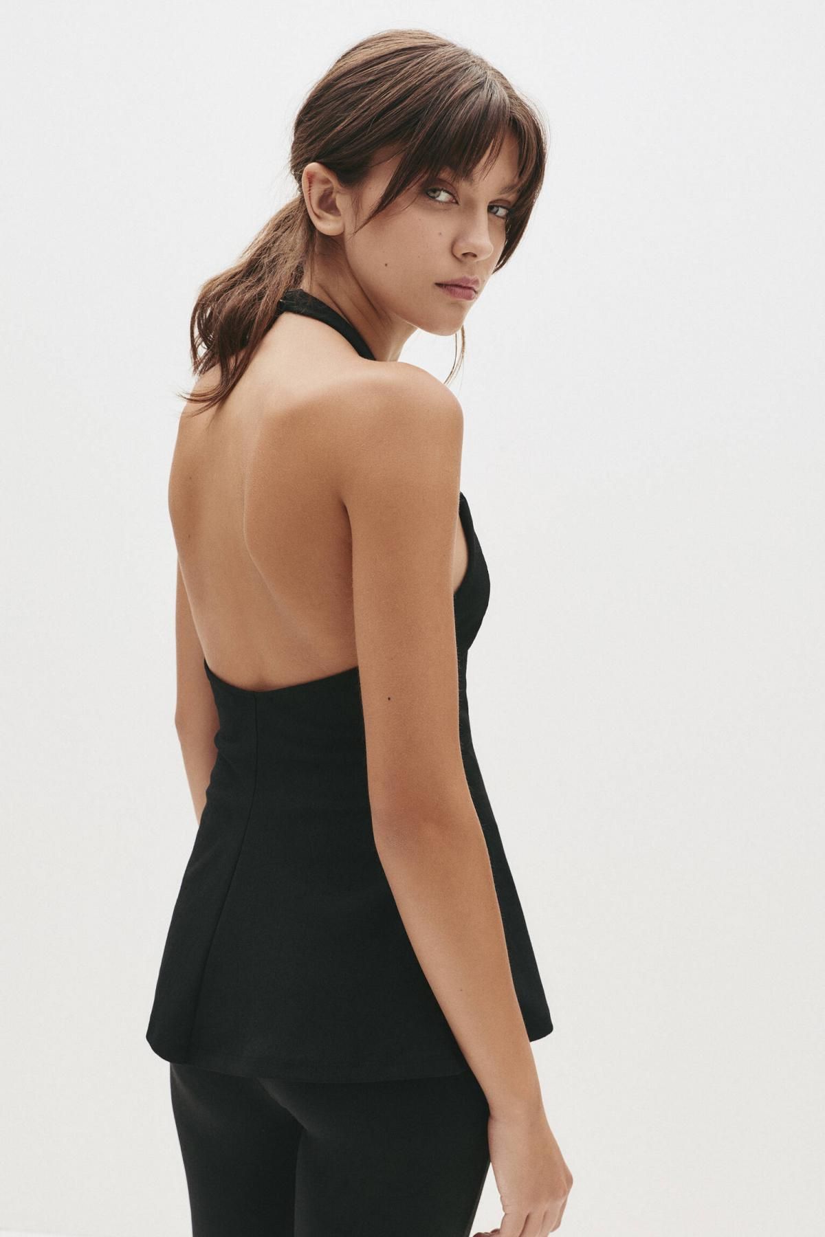 풀앤베어 페플럼 테크니컬 홀터넥 민소매 탑 7153/343 BLACK - 상세 이미지 4
