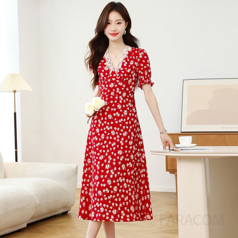 플로럴 V넥 롱 드레스 여성 여름 휴양지룩 바캉스원피스 시원한 착용감 프렌치 스타일 매력적인 퍼프 슬리브 디자인으로 여성스러운 분위기 연출 - 상세 이미지 4