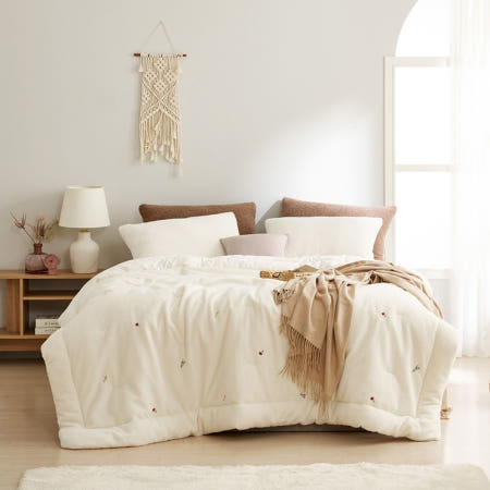 박홍근홈패션 자수 양털/극세사 차렵이불 - 퀸 코스트코