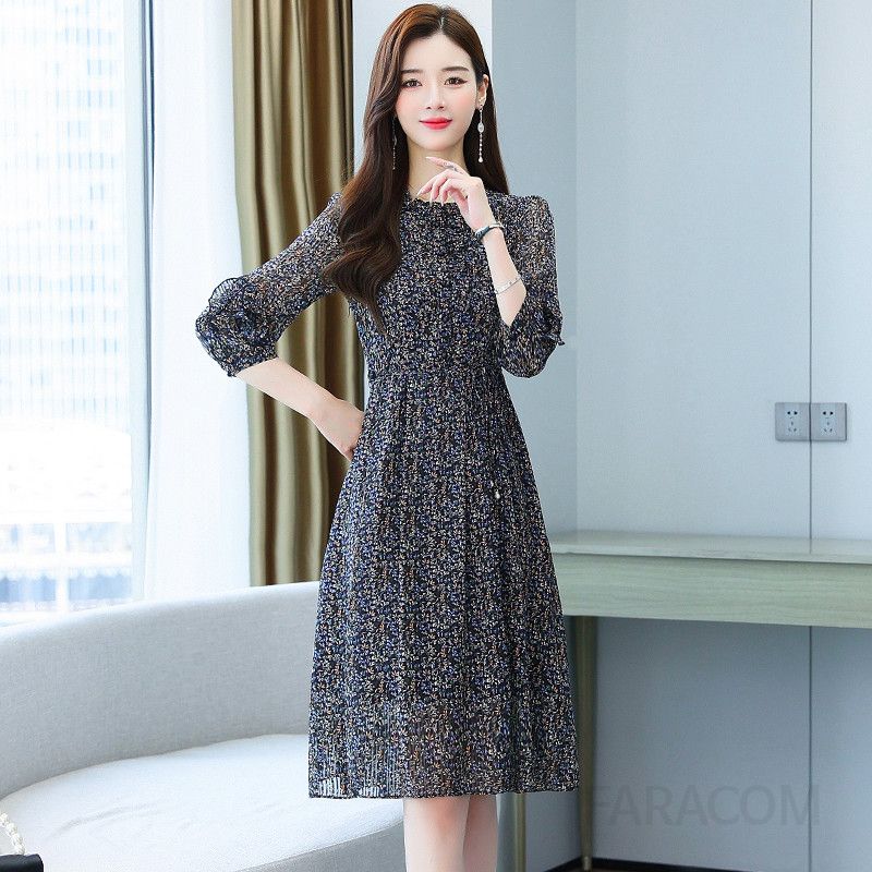 여성 여름 쉬폰원피스 플라워 프린트 디자인 시원한 착용감의 데일리룩 예쁜 휴가룩 스타일링 가능한 중간 길이의 미디드레스 - 상세 이미지 2
