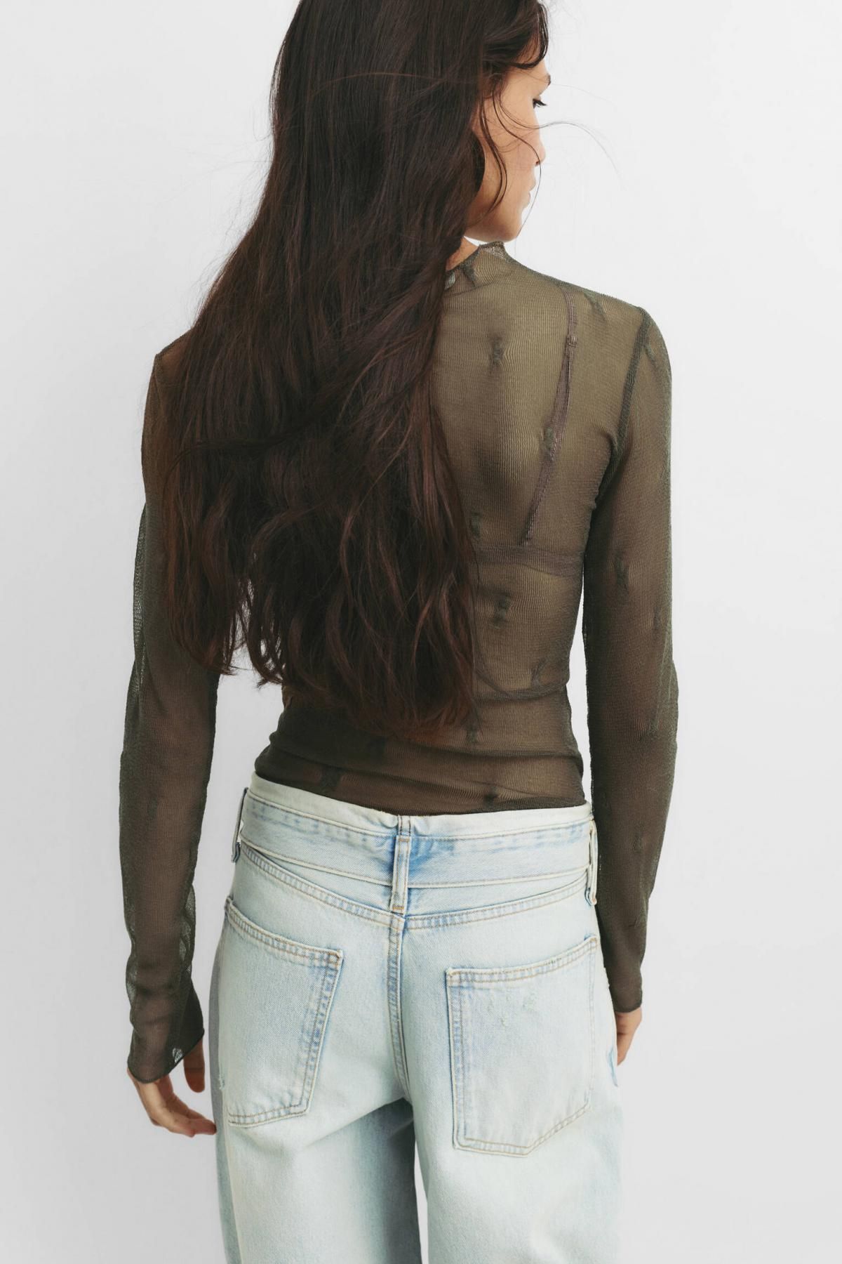 풀앤베어 시스루 슬림핏 라운드넥 긴팔 탑 7152/362 KHAKI - 상세 이미지 3