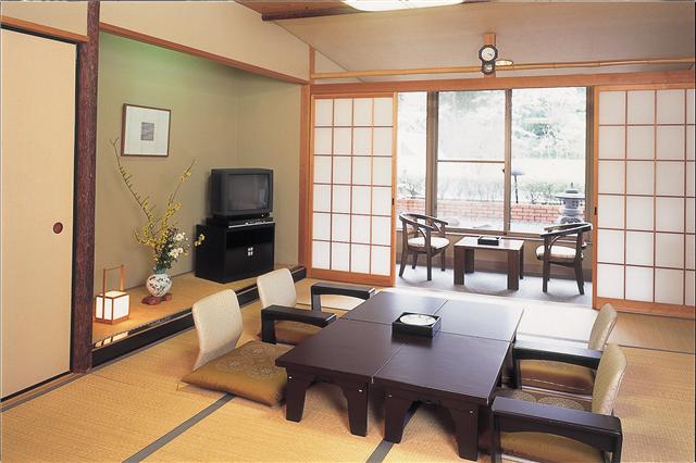 [일본골프여행] 큐슈중심 구마모토 골프여행 4일KMJ공항