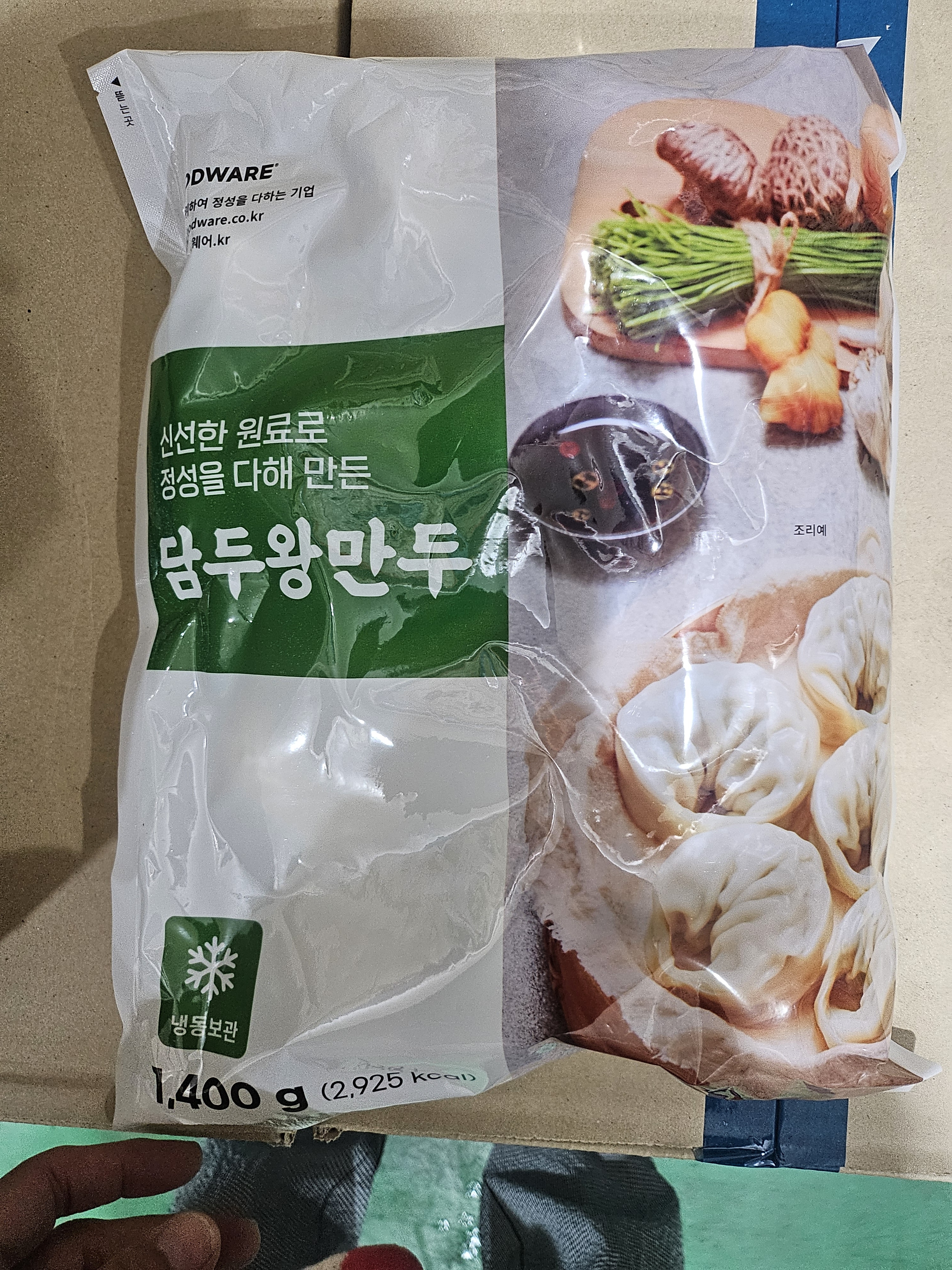 만두의 정점 담두 고기 왕 만두 1.4kg - 메인 이미지