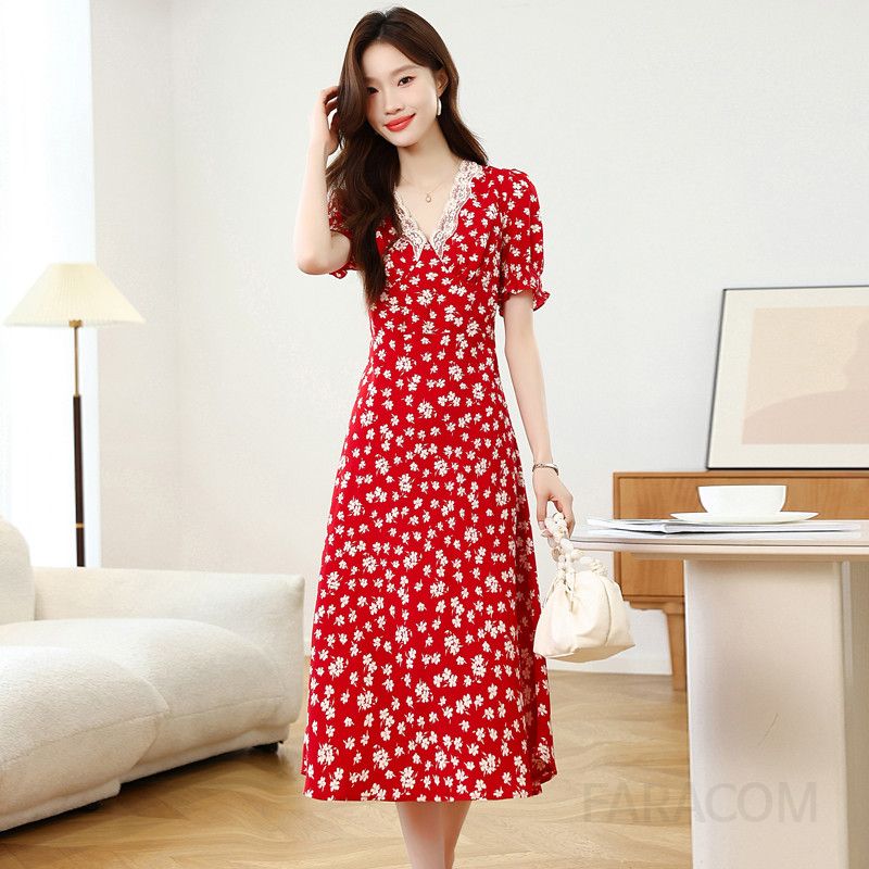 플로럴 V넥 롱 드레스 여성 여름 휴양지룩 바캉스원피스 시원한 착용감 프렌치 스타일 매력적인 퍼프 슬리브 디자인으로 여성스러운 분위기 연출 - 상세 이미지 2