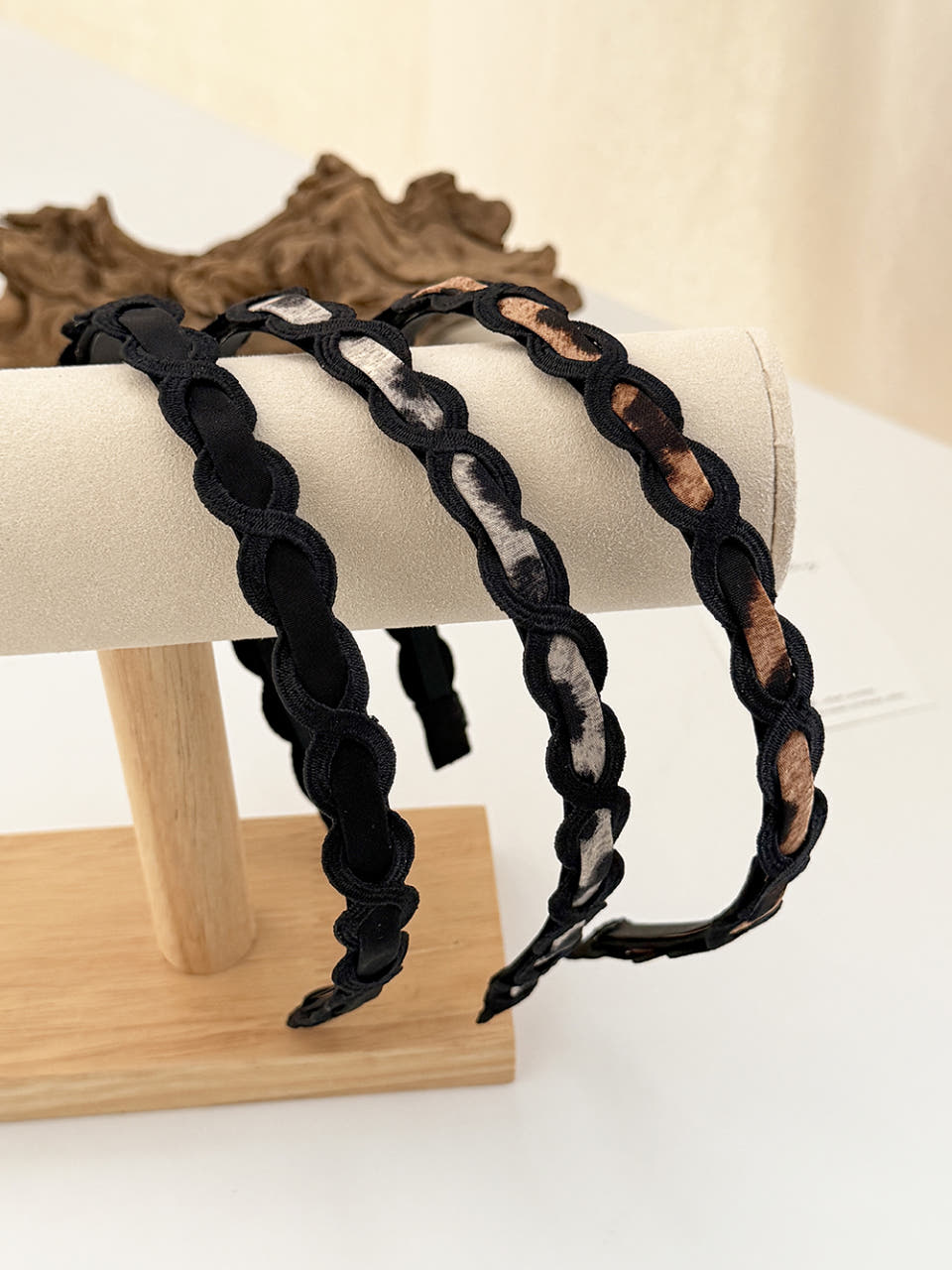 호피포인트얇은머리띠 명품헤어밴드 귀안아픈머리띠 - 상품 이미지