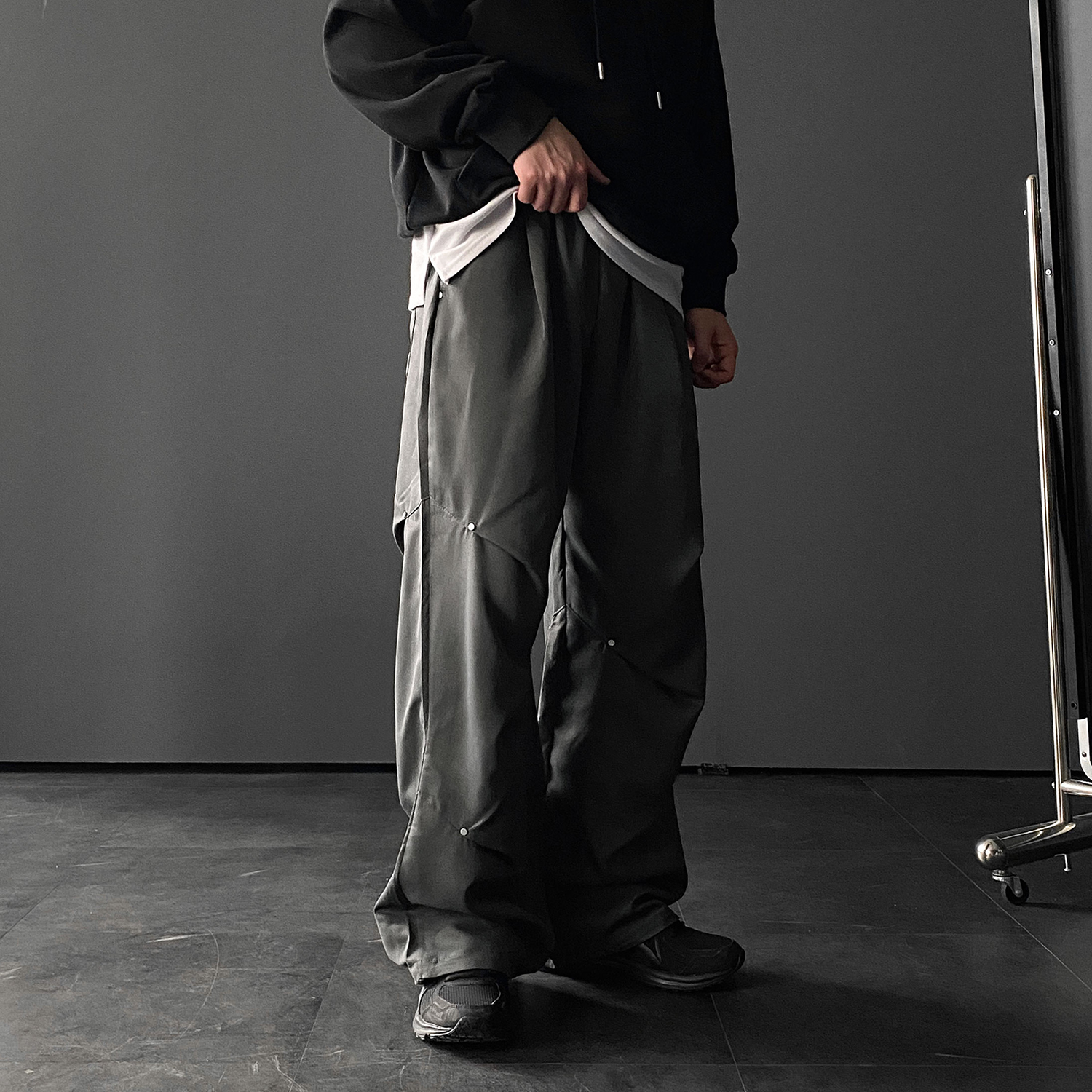1+1 벌룬팬츠 파라슈트팬츠 통큰바지 남자와이드바지 - 상세 이미지 2