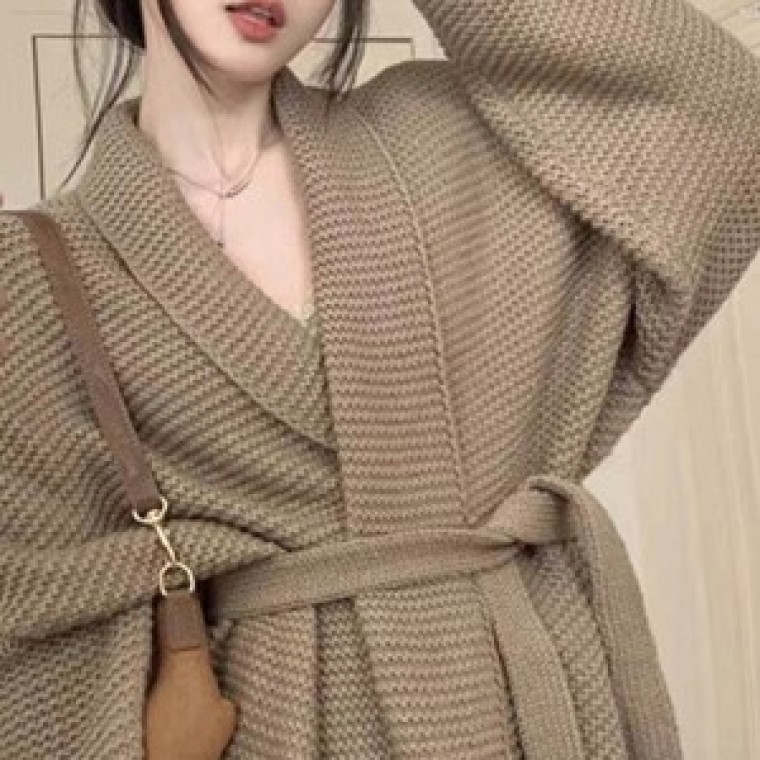 루즈핏 로브형 두툼가디건 - 메인 이미지