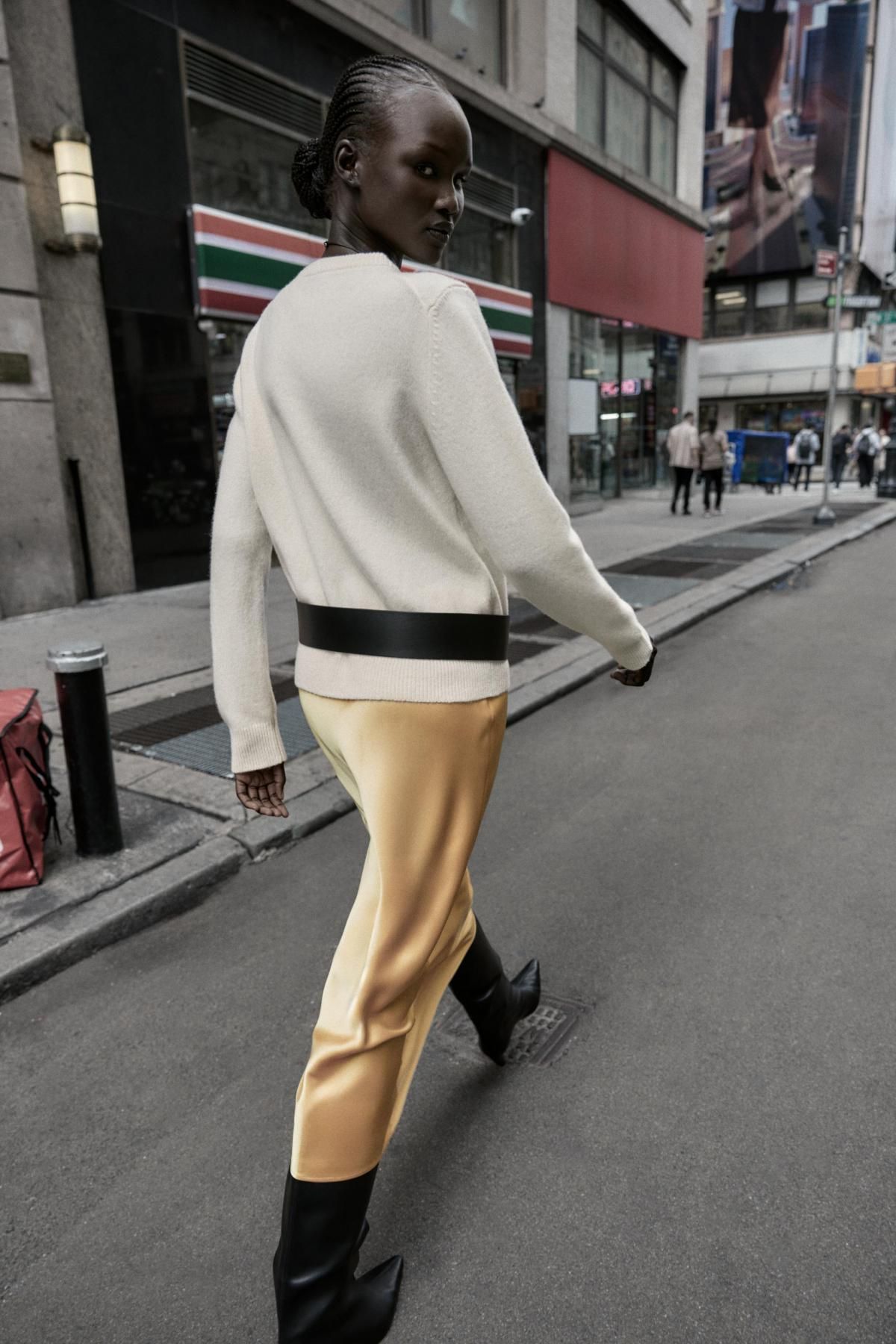 자라 새틴 미디 스커트 밴딩 베이지 2157/252 YELLOW - 상세 이미지 4