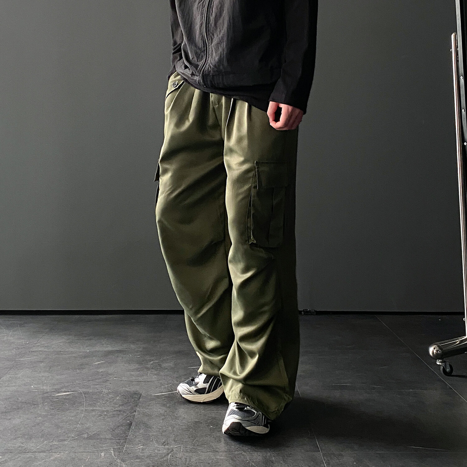 1+1 파라슈트팬츠 건빵바지 통큰바지 벌룬팬츠 - 상세 이미지 3