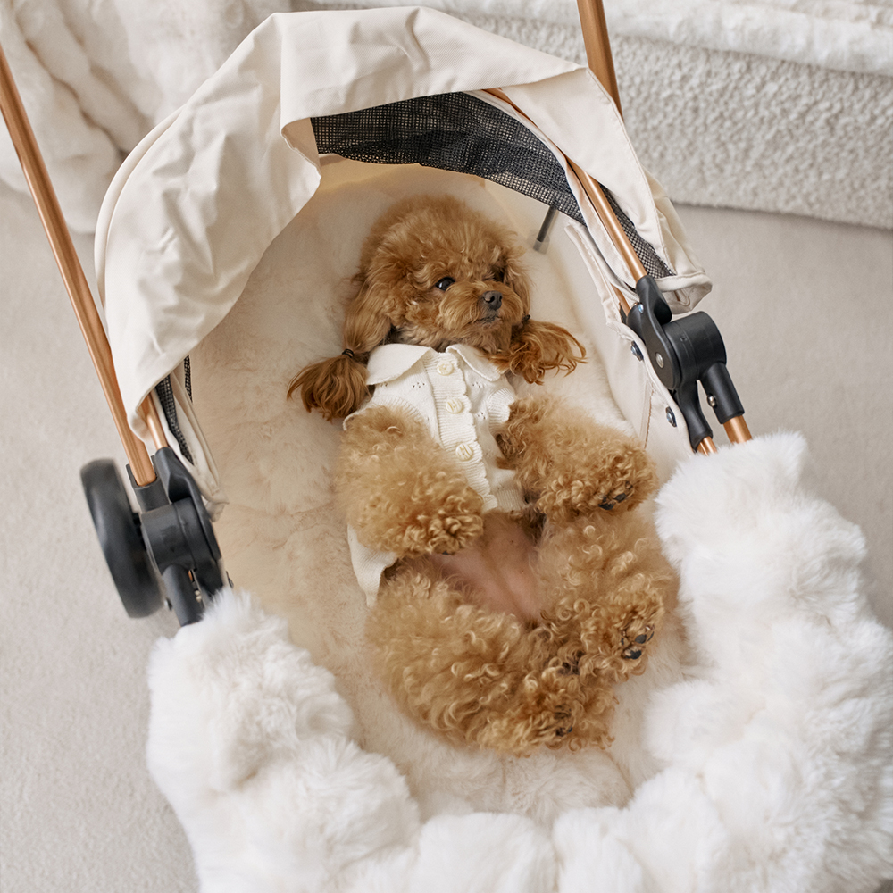 몽글몽글 밍크 라떼 강아지 유모차 말랑 범퍼 가드쿠션 컴포터 (양면 사용 가능)