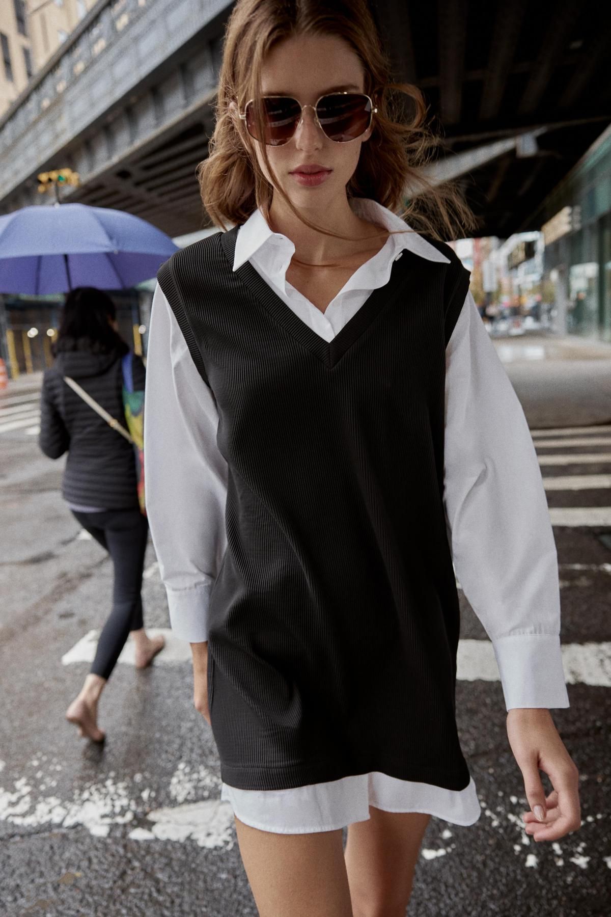 자라 컬러블록 브이넥 포플린 미니 원피스 1971/164 BLACK / WHITE - 상세 이미지 4