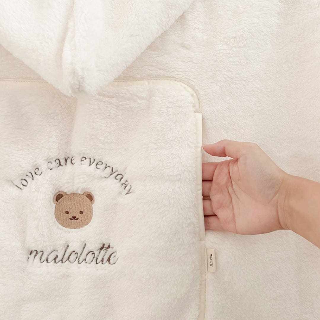 [마롤로뜨] 아기띠 워머 뽀글이 극세사 아기망토 바람막이 담요 겨울 사계절 포함