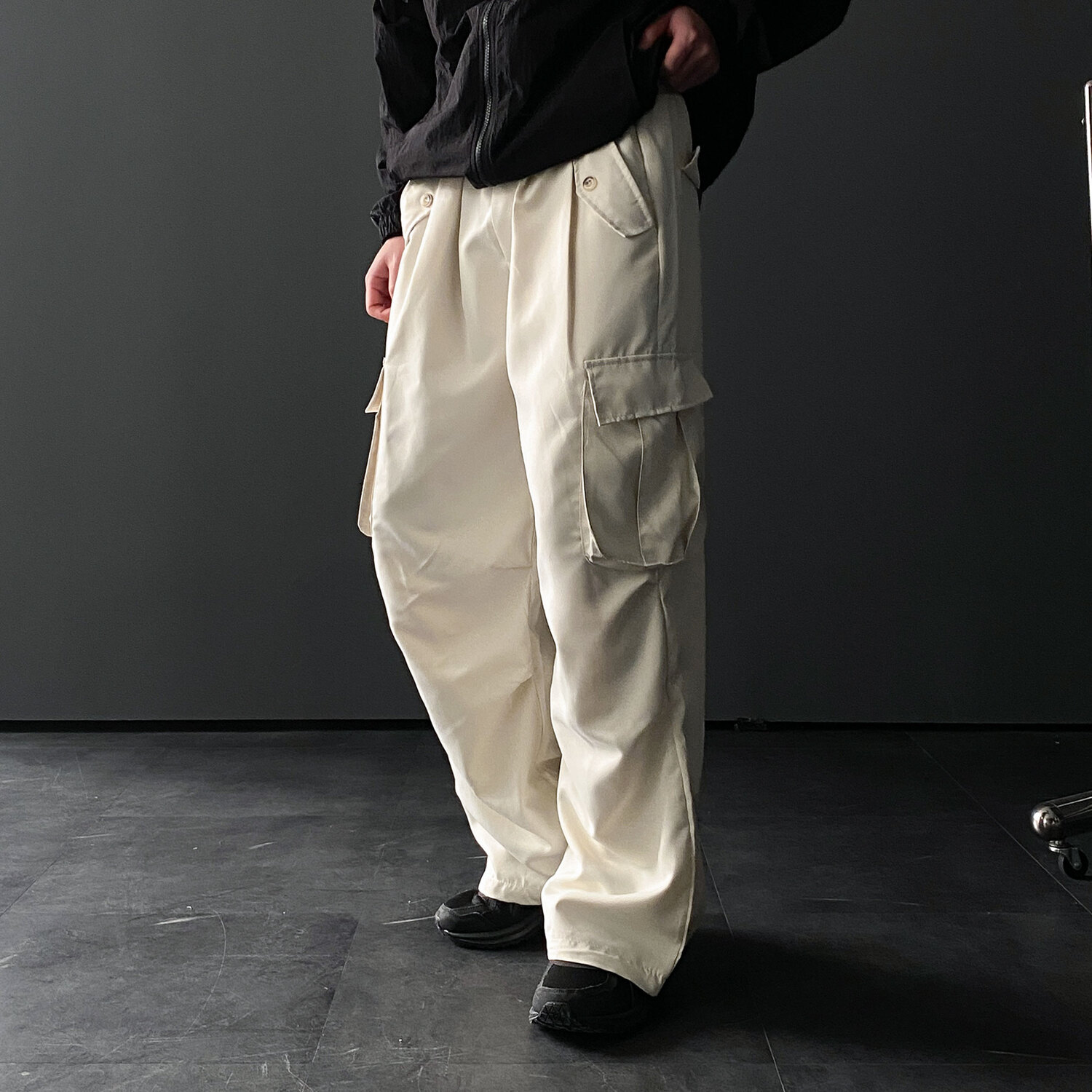 1+1 파라슈트팬츠 건빵바지 통큰바지 벌룬팬츠 - 상세 이미지 4