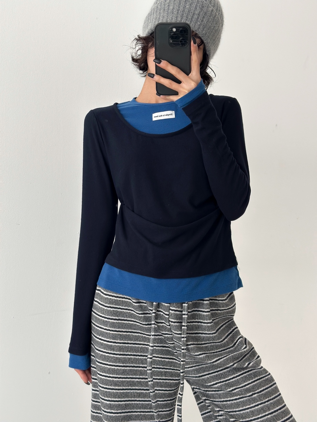 배색 레이어드 이너티 가을 여성 티셔츠 기본 라운드 긴팔티 - 상세 이미지 3