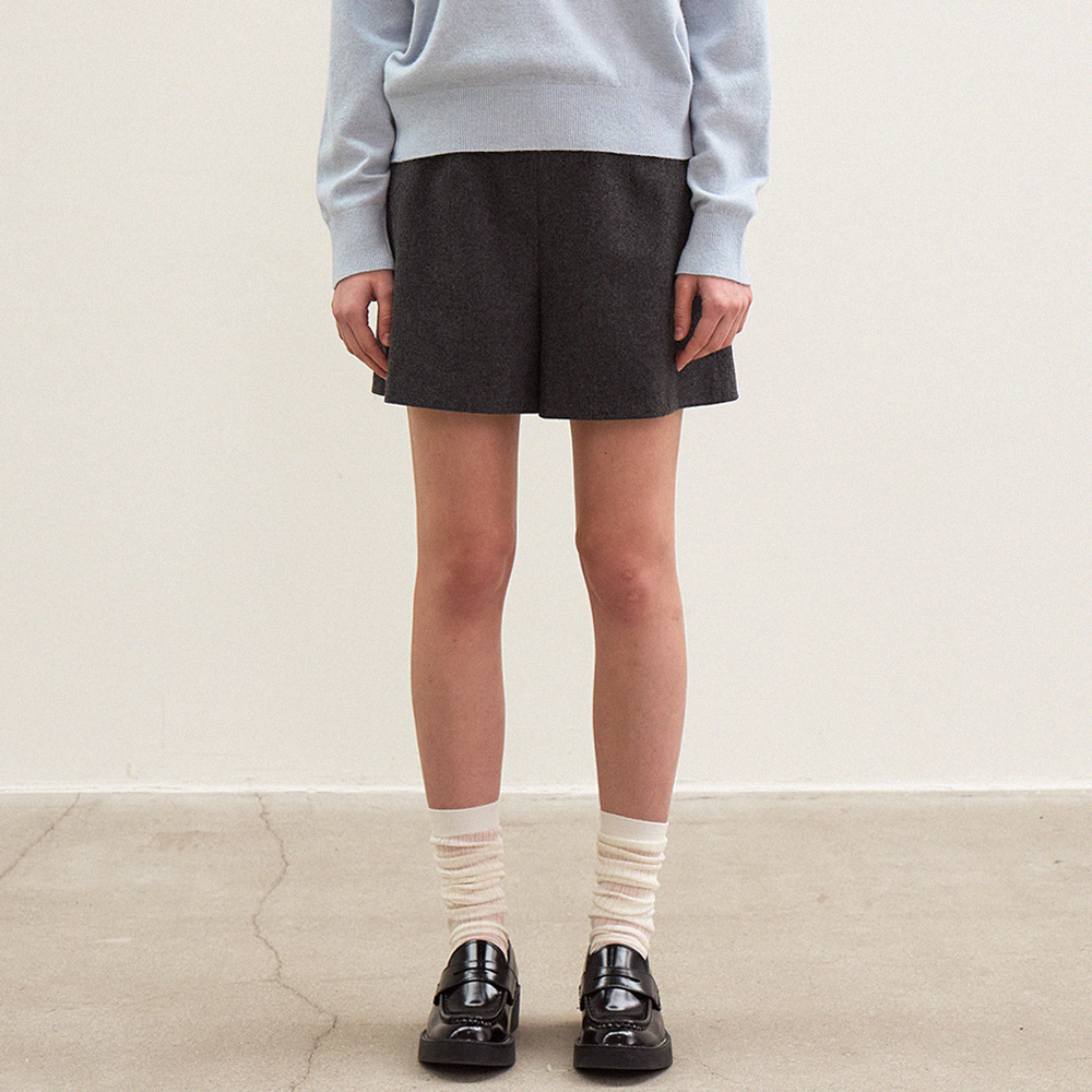 classic wool short pants (charcoal) - 상품 이미지