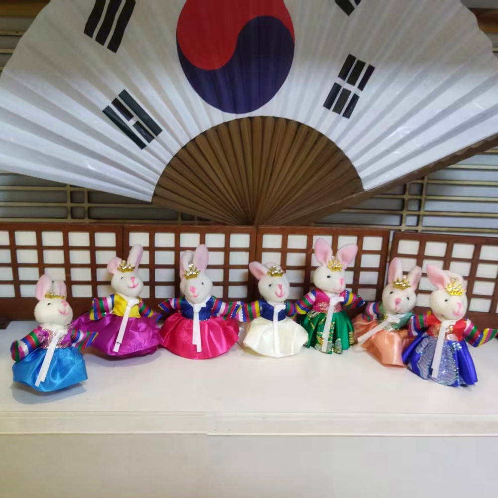 왕관쓴 한복 토끼 인형 키링 한국 전통 외국인 친구 선물 - 상세 이미지 2