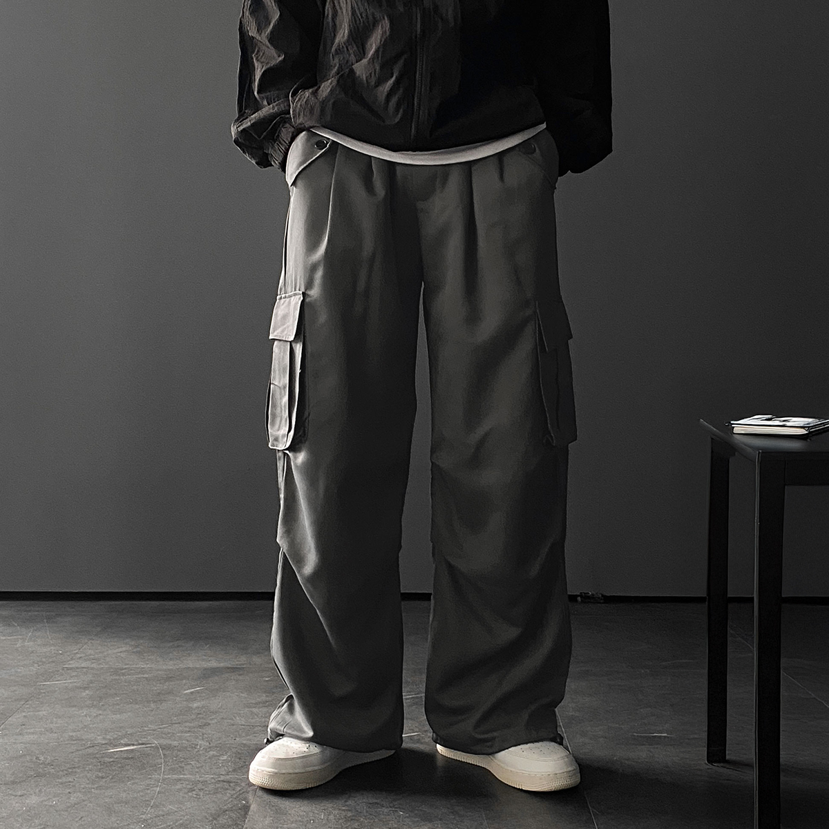 파라슈트팬츠 건빵바지 통큰바지 벌룬팬츠 - 상품 이미지