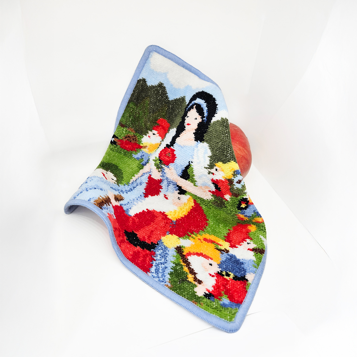훼이라 동화나라 백설공주 페이스타월 25x25cm 독일직수입 예쁘고 부드러운 프리미엄수건