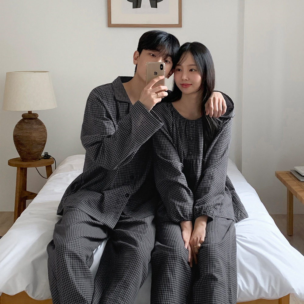 페블 체크 긴팔 커플파자마 남녀공용 잠옷세트 1color - 상품 이미지