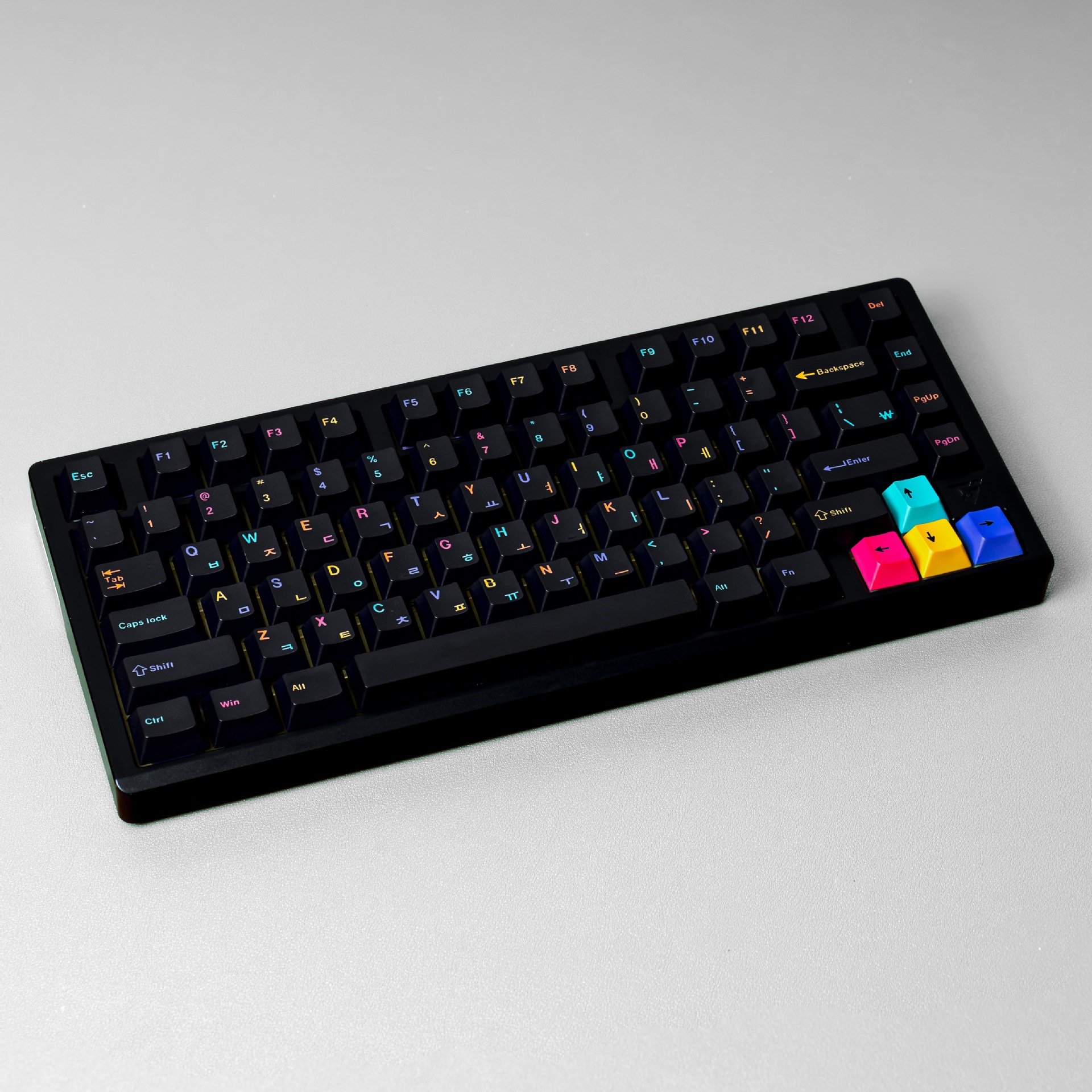 CMYK 블랙 배색 한영키캡 Cherry 염료승화 PBT 체리 기계식키보드 키캡 이미지 6