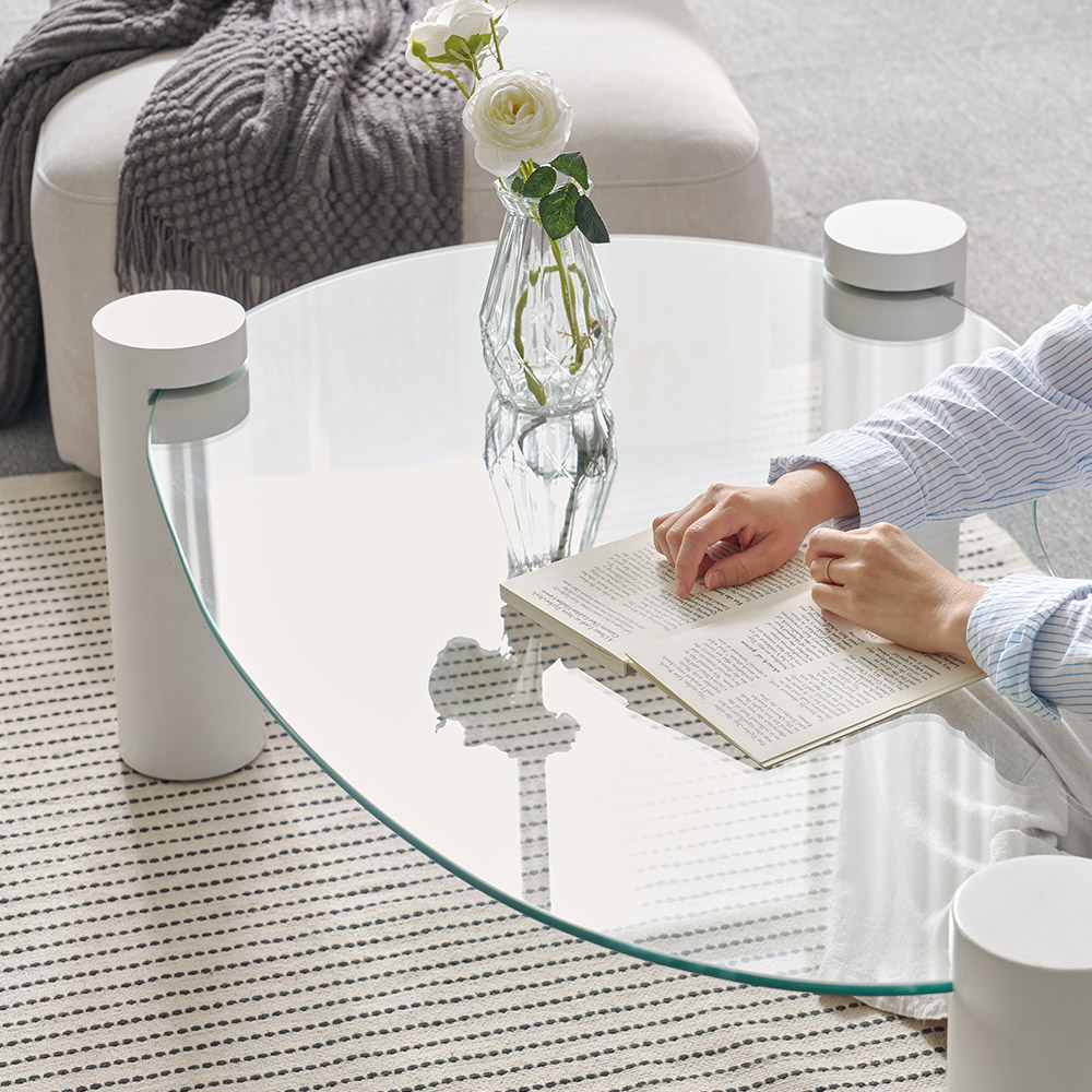 소울 강화유리 낮은 소파 거실 테이블 비정형 화이트 CNM243C